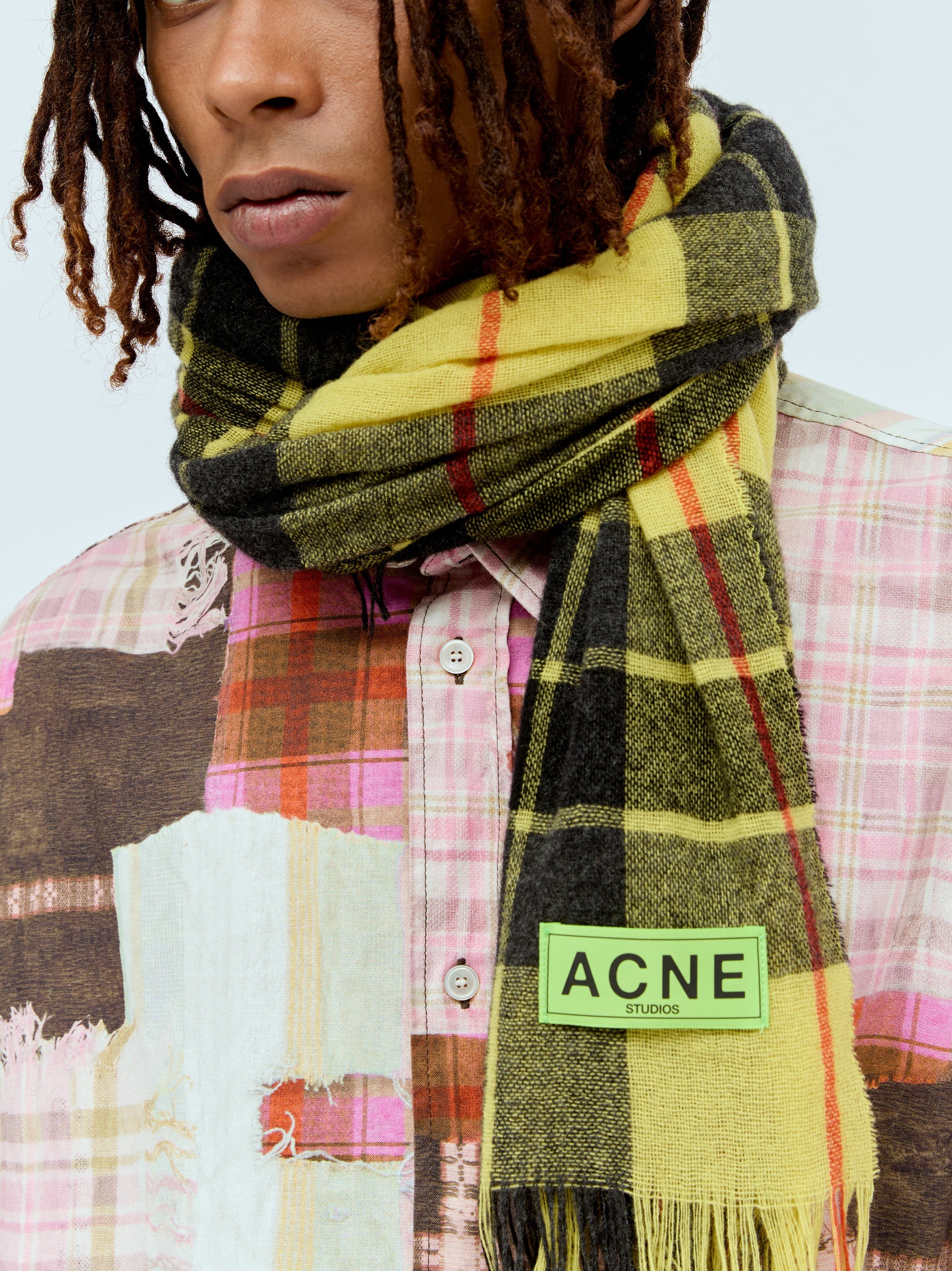 Check fringe scarf