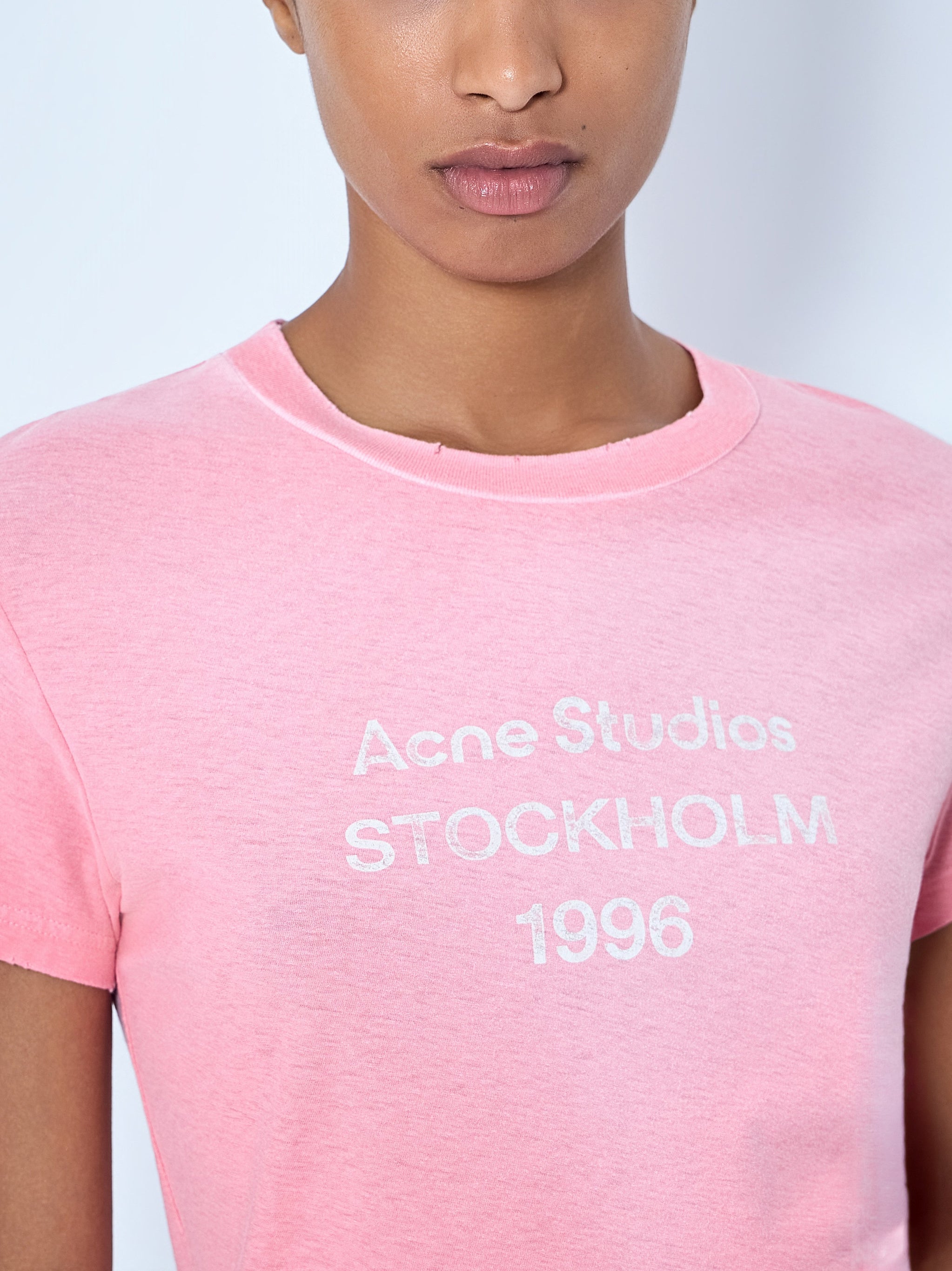 1996 fitted logo t-shirt