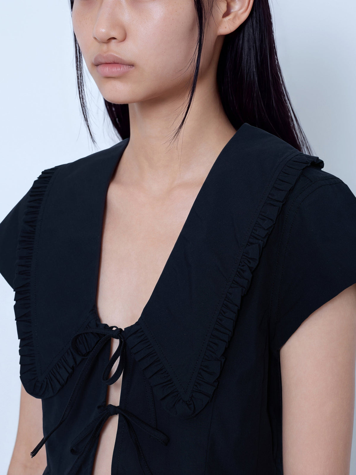 Compact poplin collar blouse