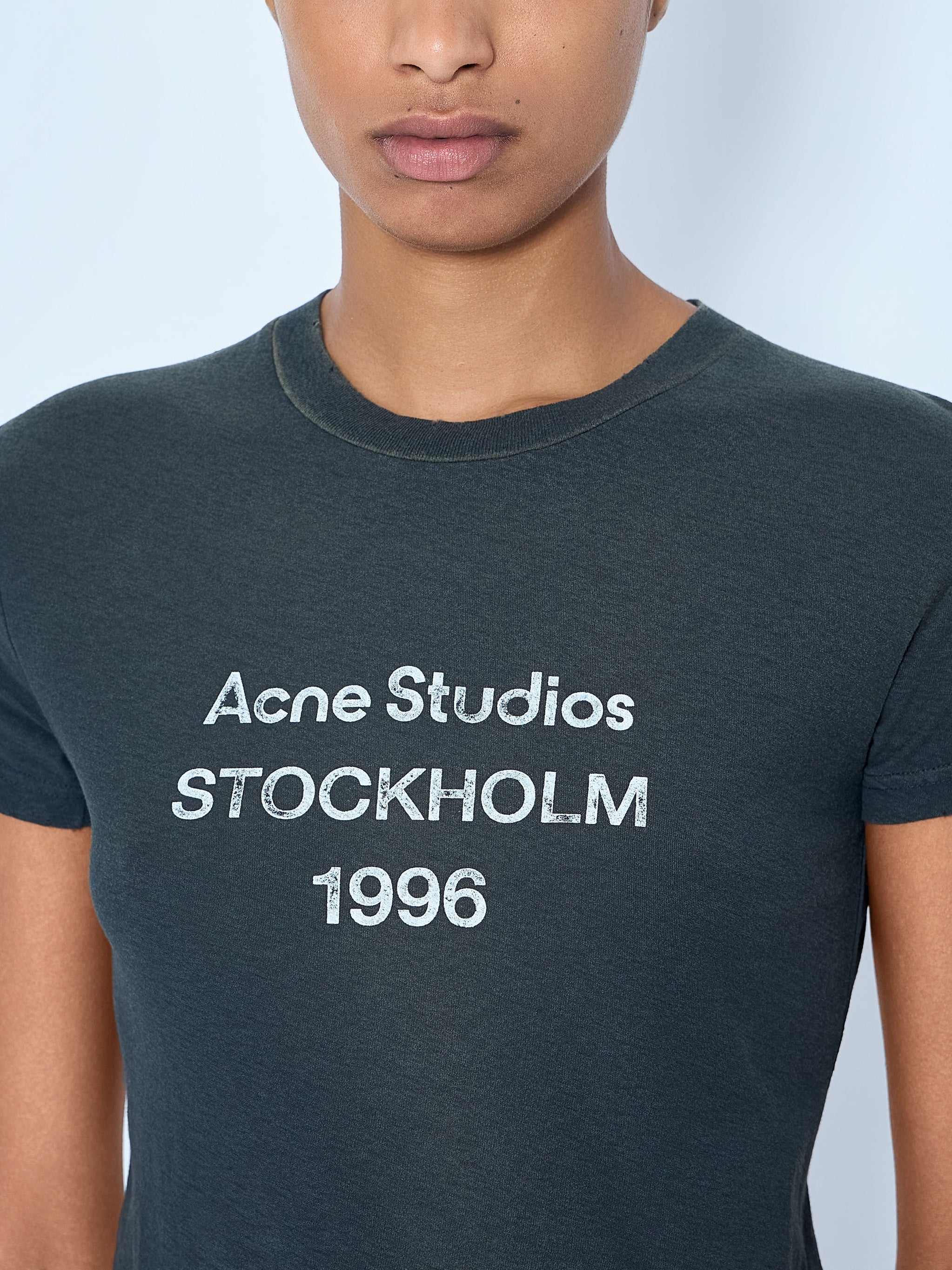 Fitted logo t-shirt