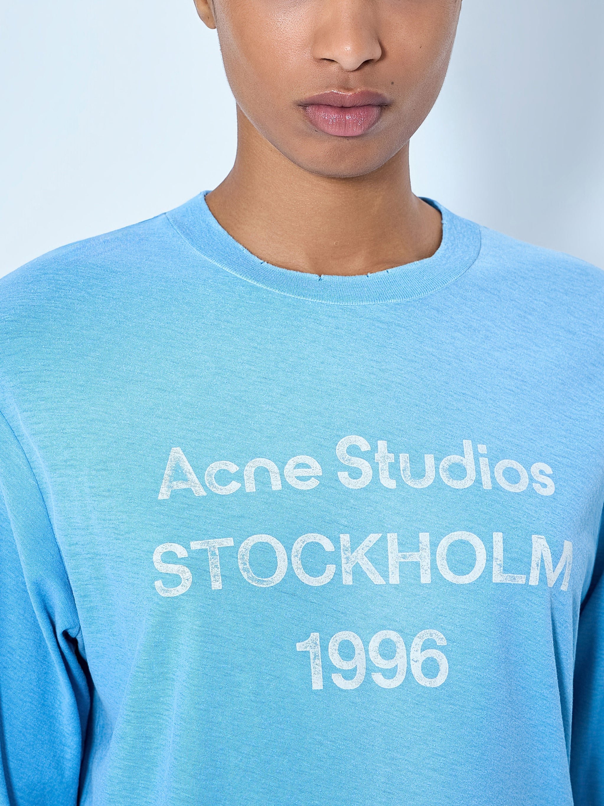 Sprayed 1996 logo t-shirt
