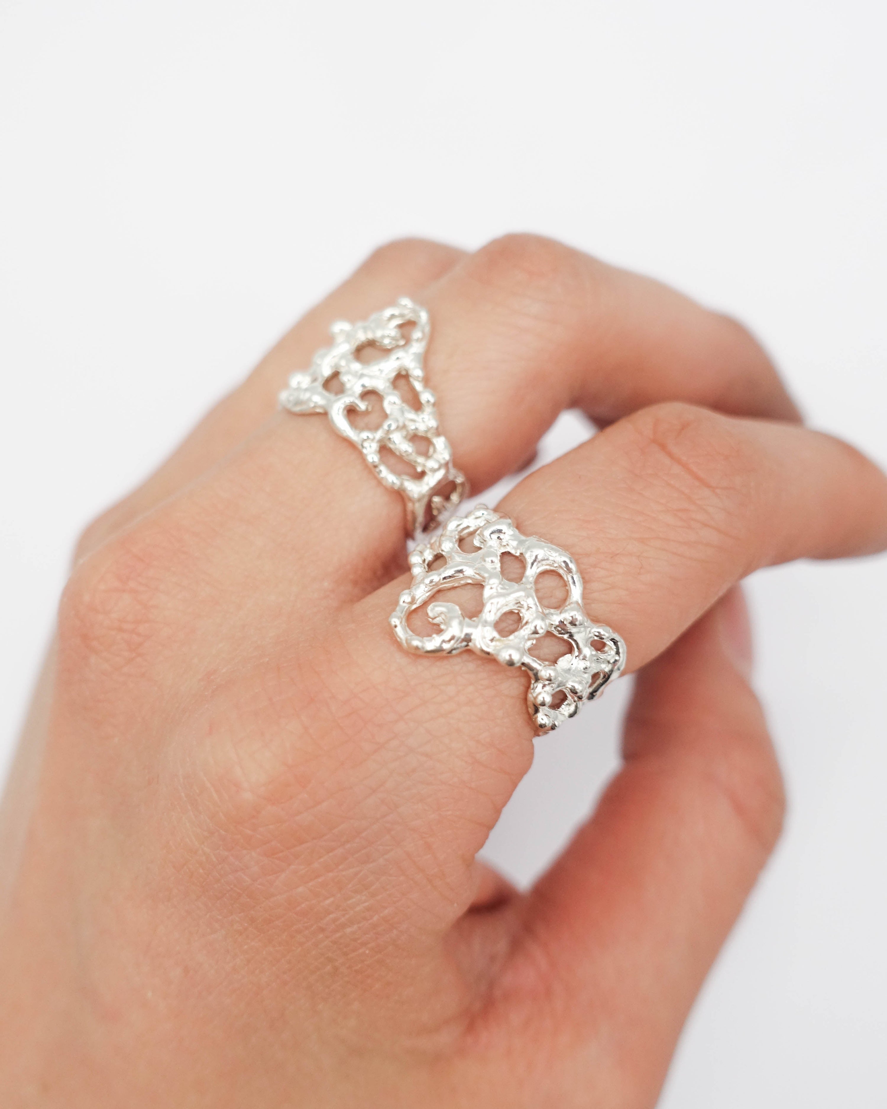 Minuet ring