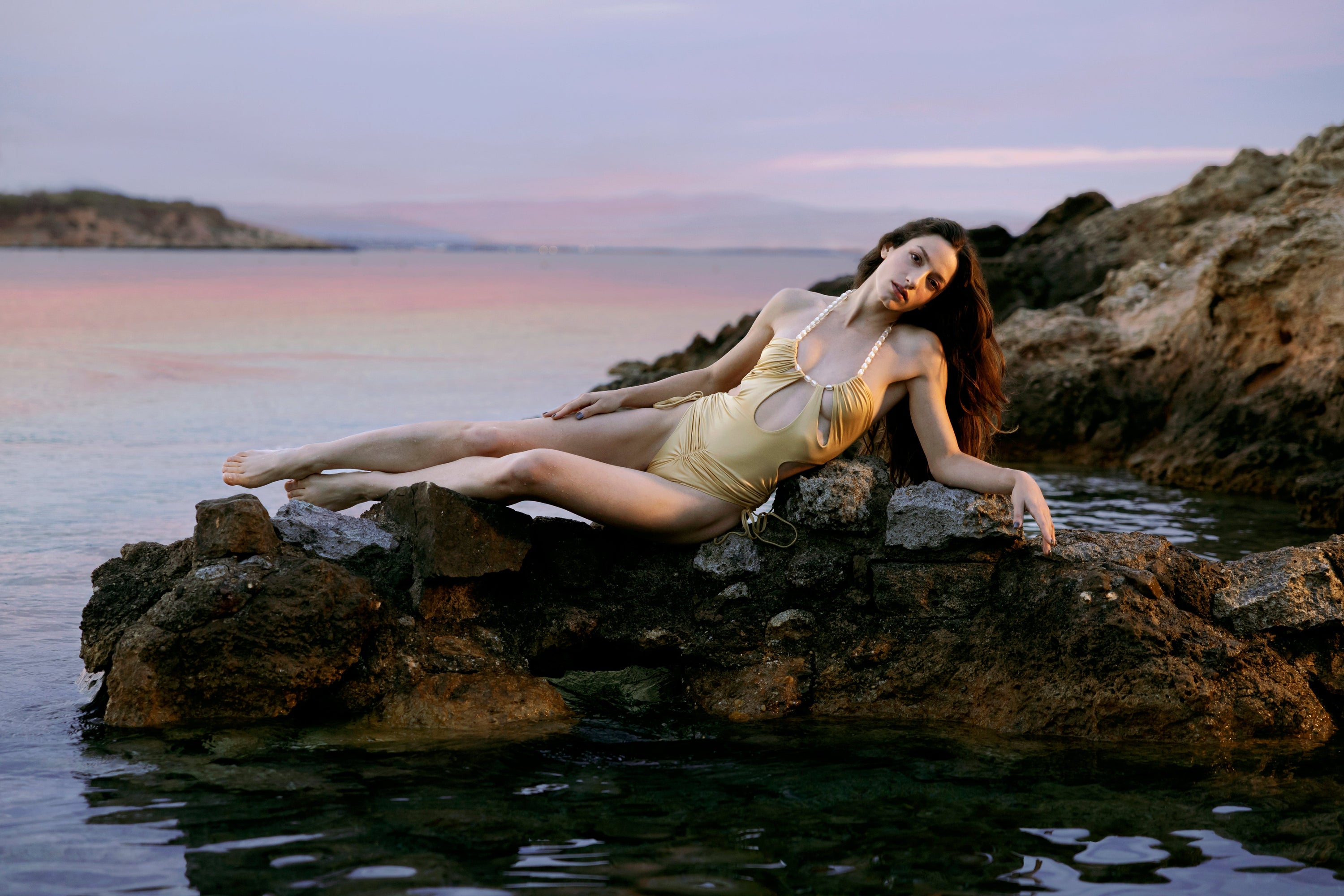 Pearl temptress swimsuit