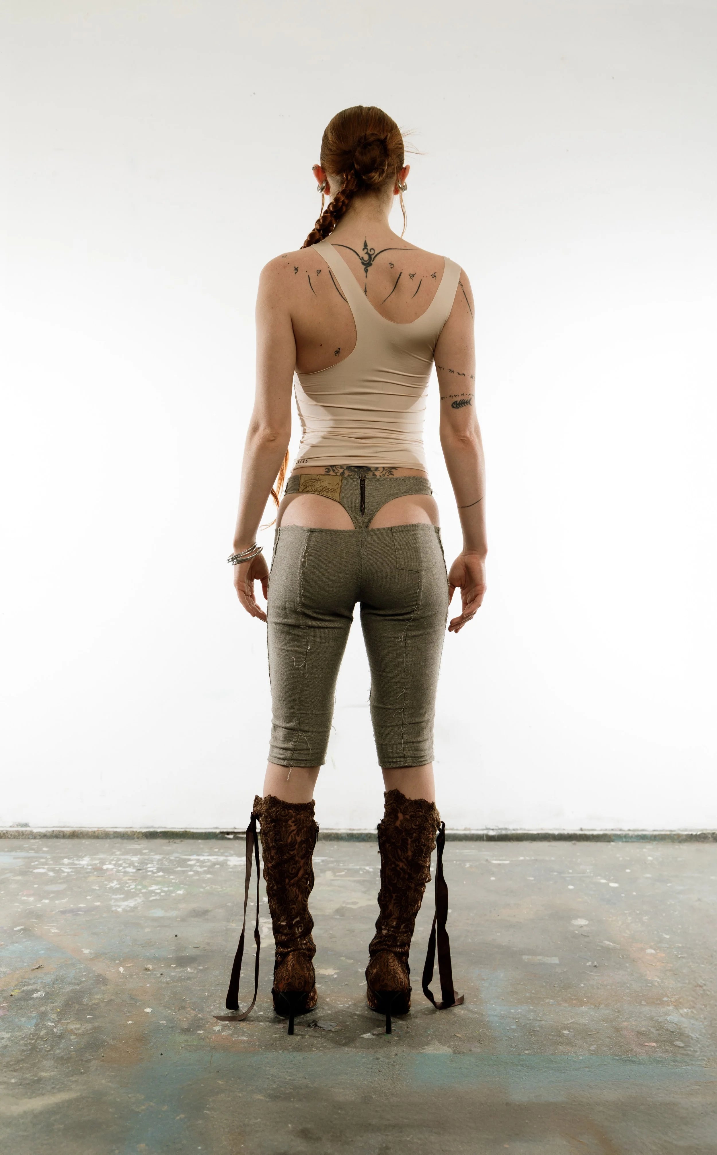 Distorted tank top- powder pink