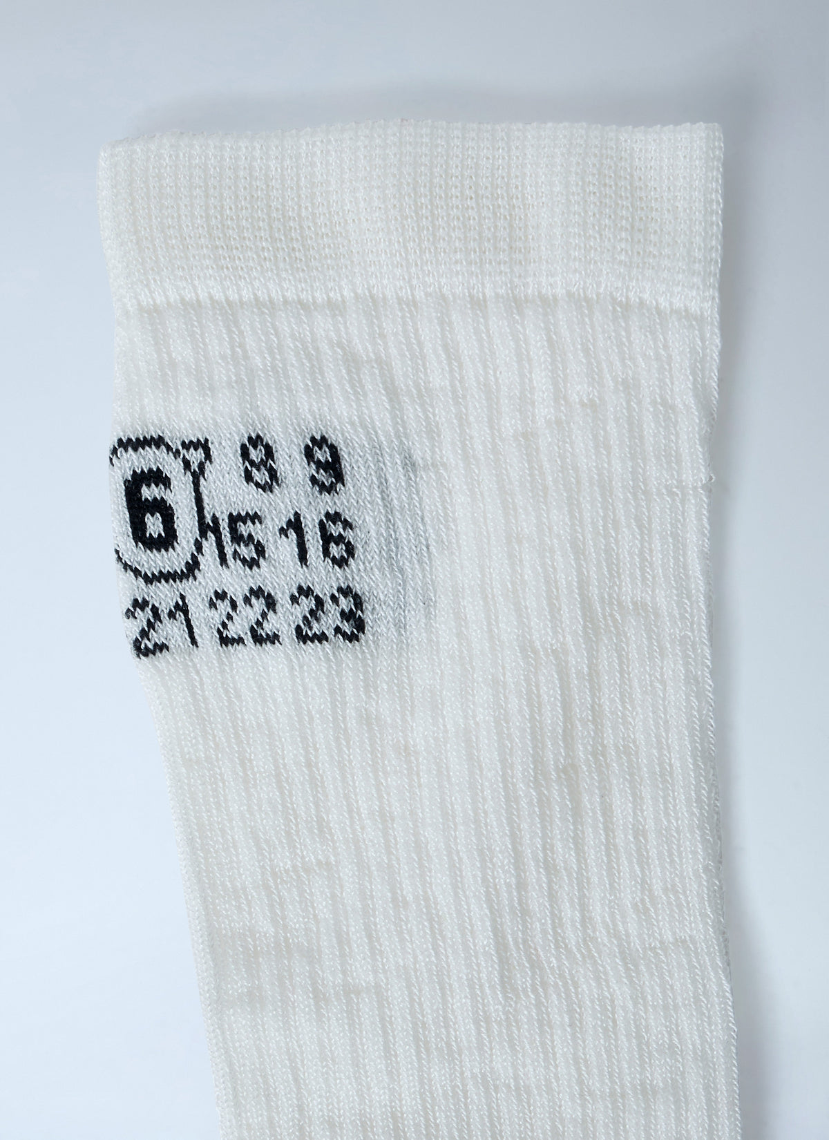 Ribbed knit knee-high socks