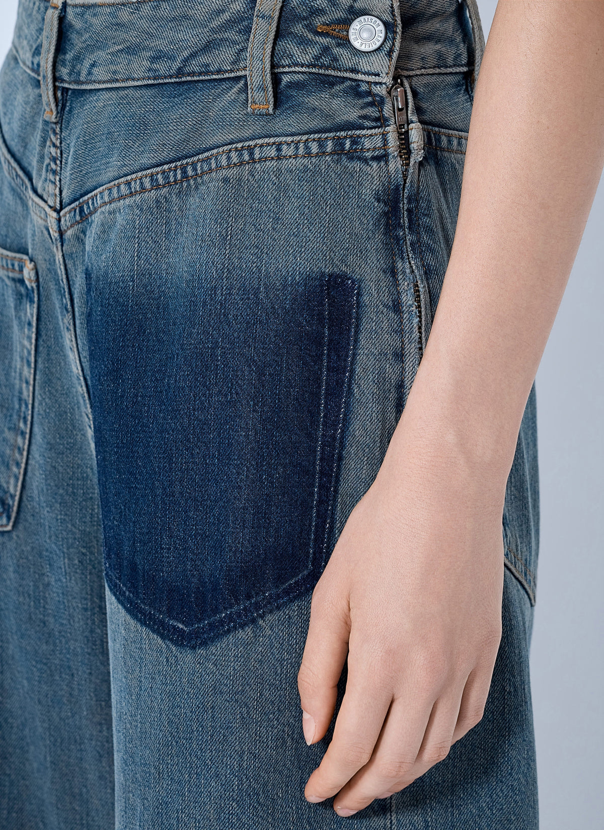Patch pocket wide-leg jeans