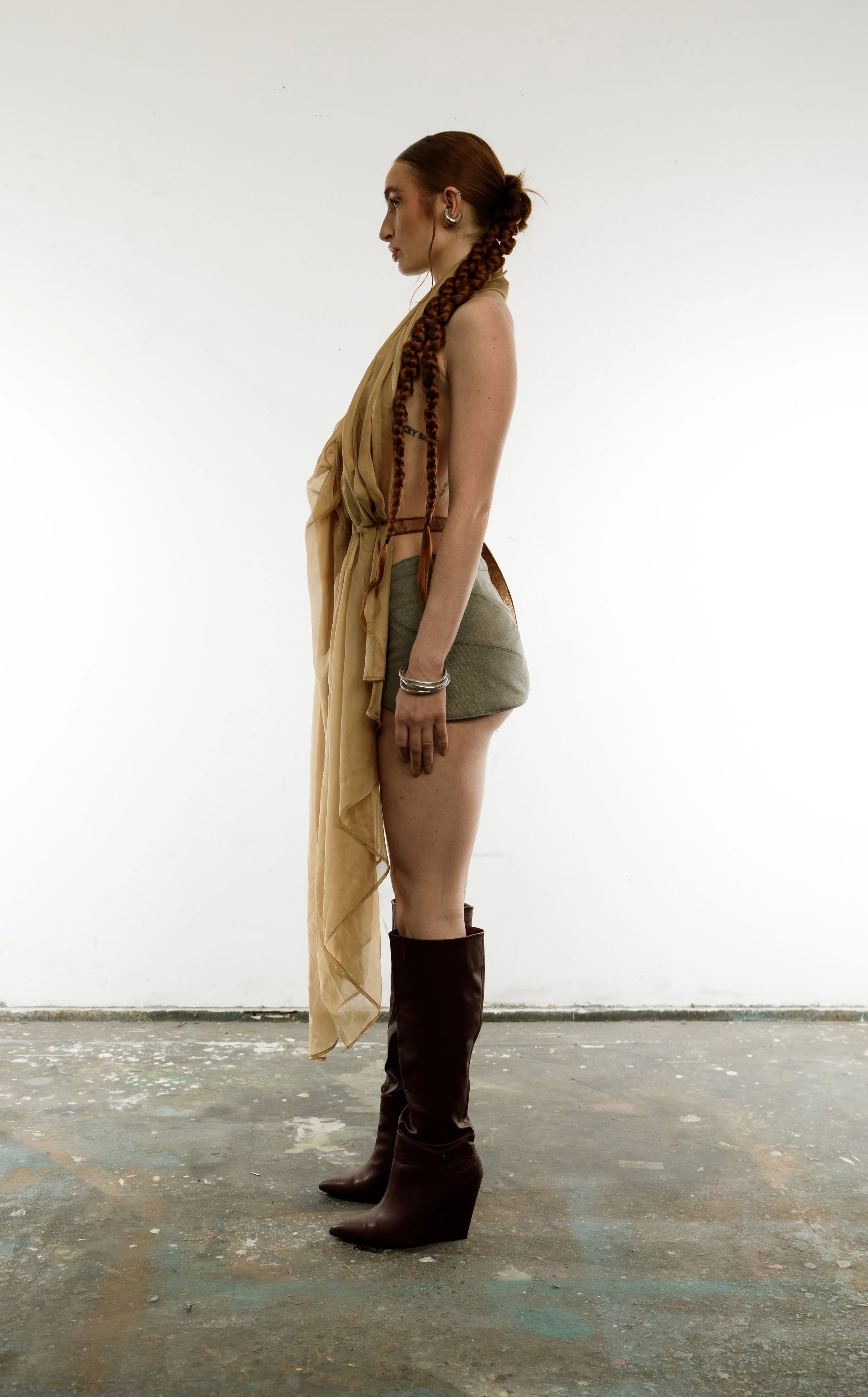Silk & leather neck holder