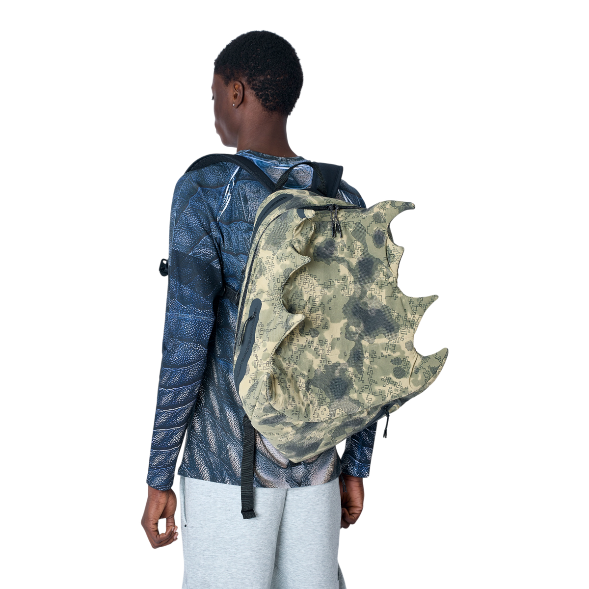 Spine backpack