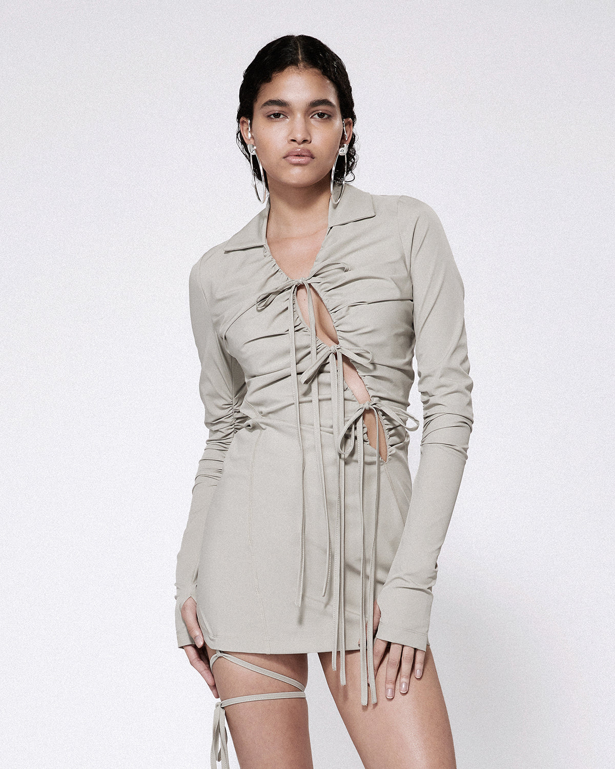 Niko dress warm grey