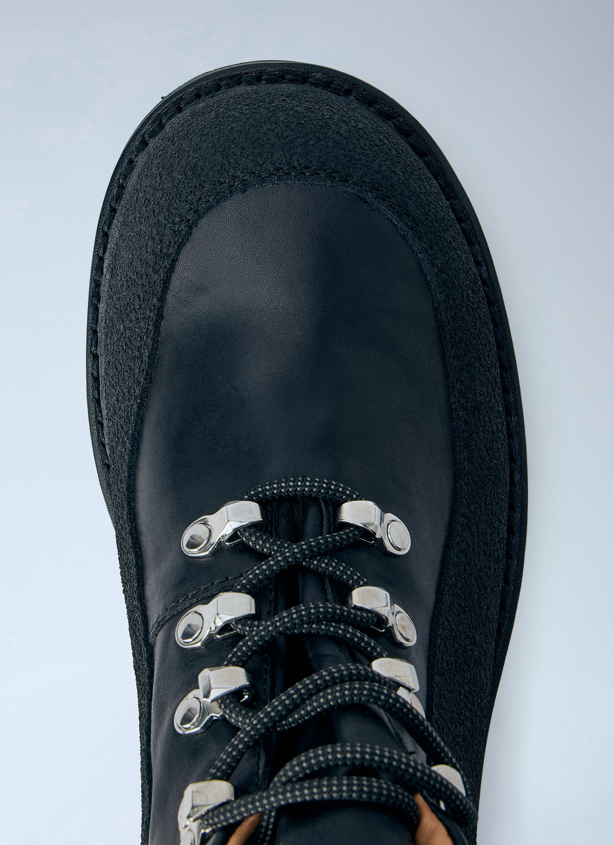 Quest boots