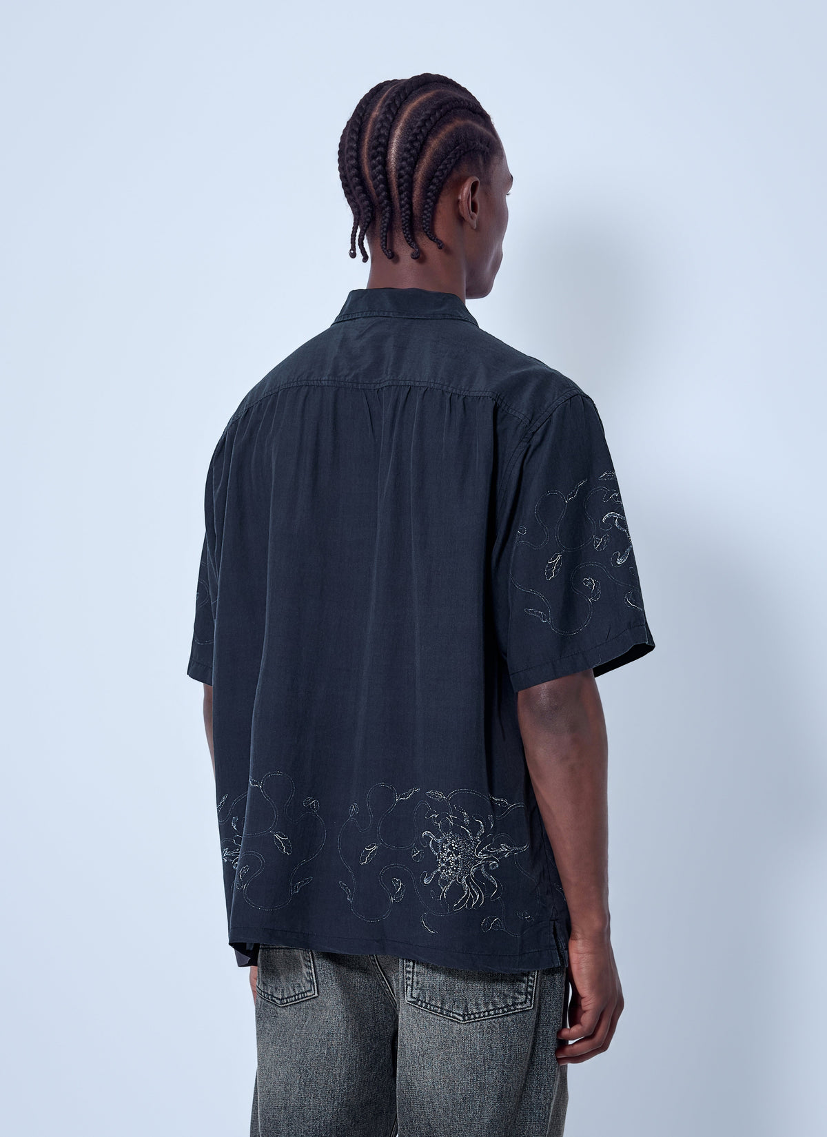 Every shirt shortsleeve