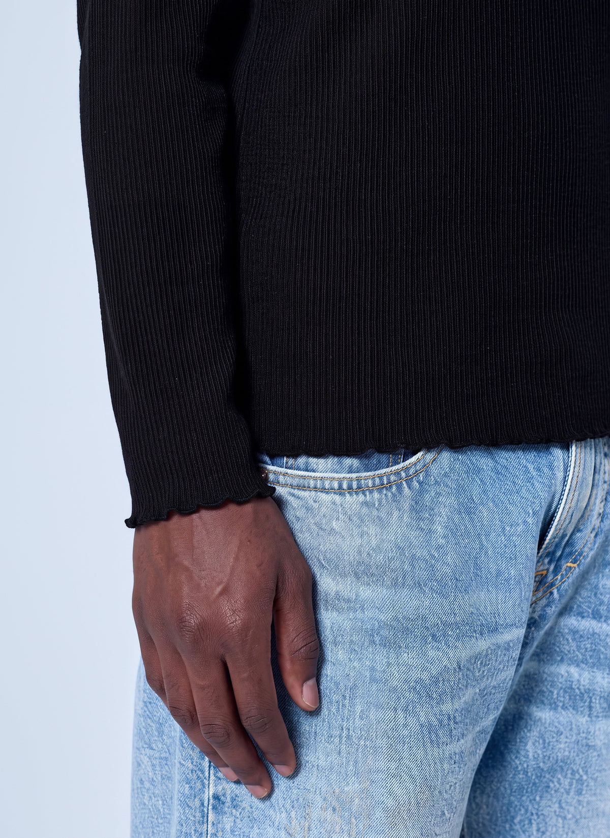 Elongated longsleeve top