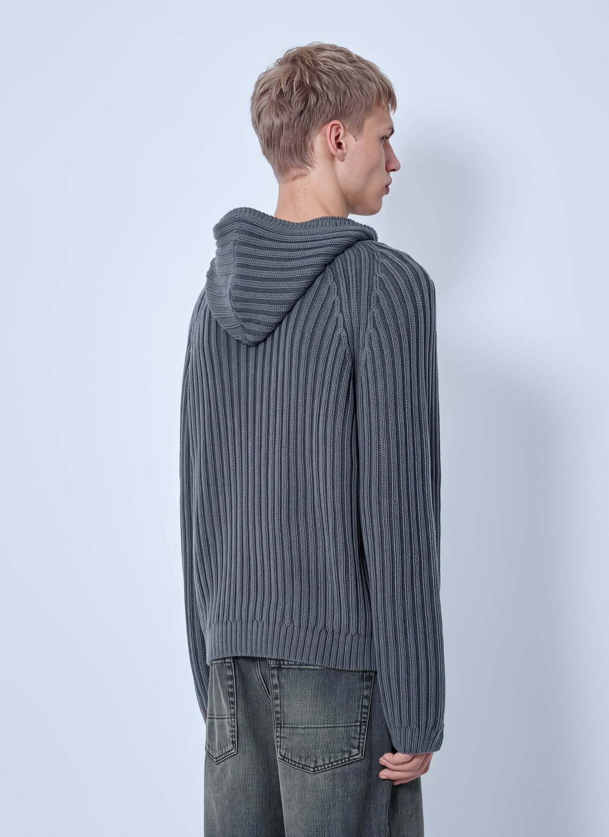 Level hood