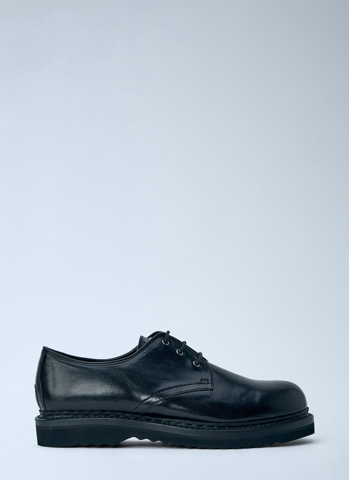 Trampler lace-ups