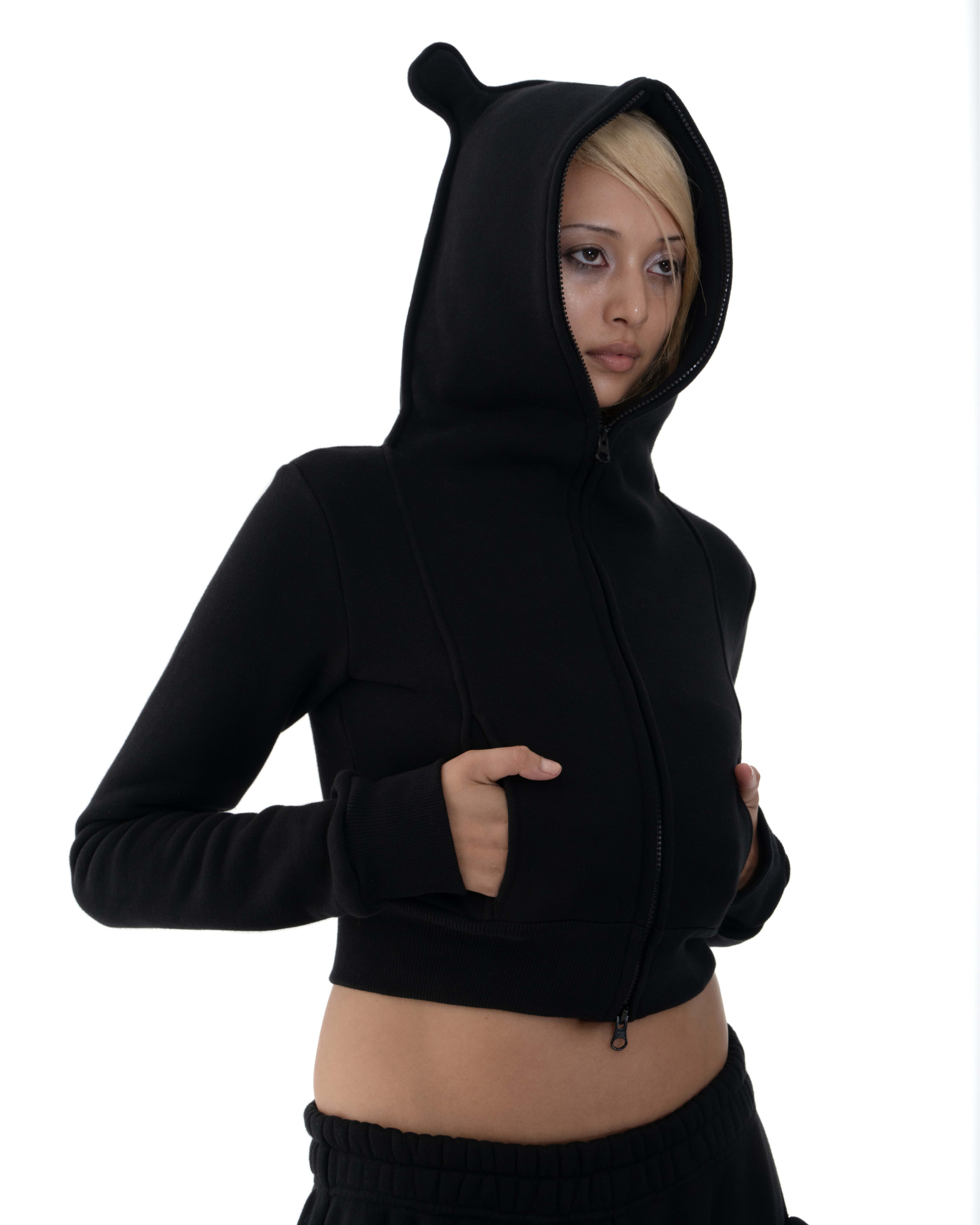 Track me maybe- hoodie- bk