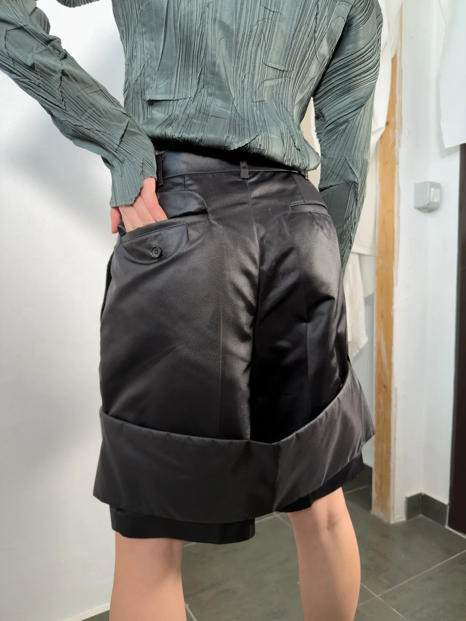 Comme des garçons s/s 2011 asymmetrical shorts