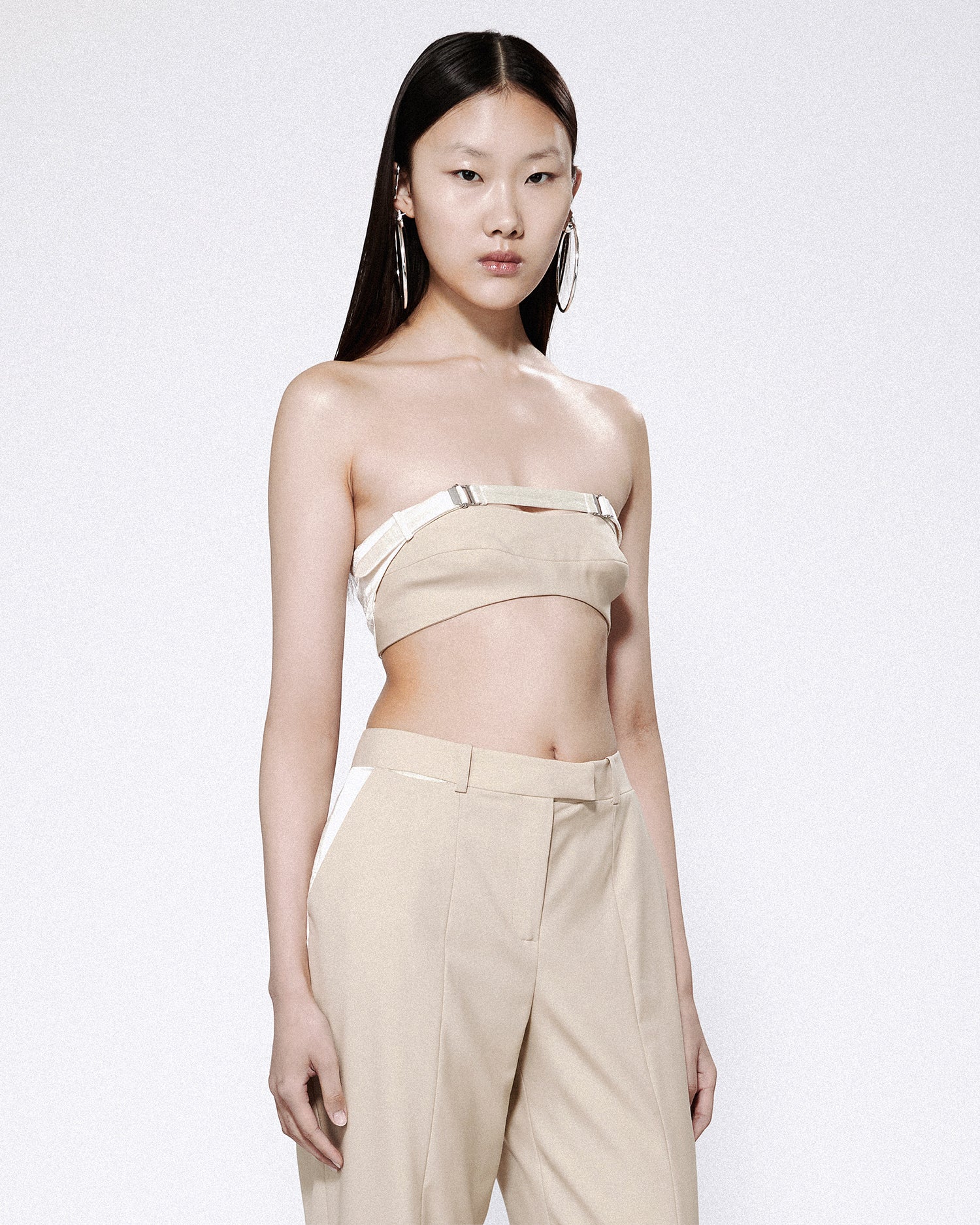 Gemini tailored bra sand