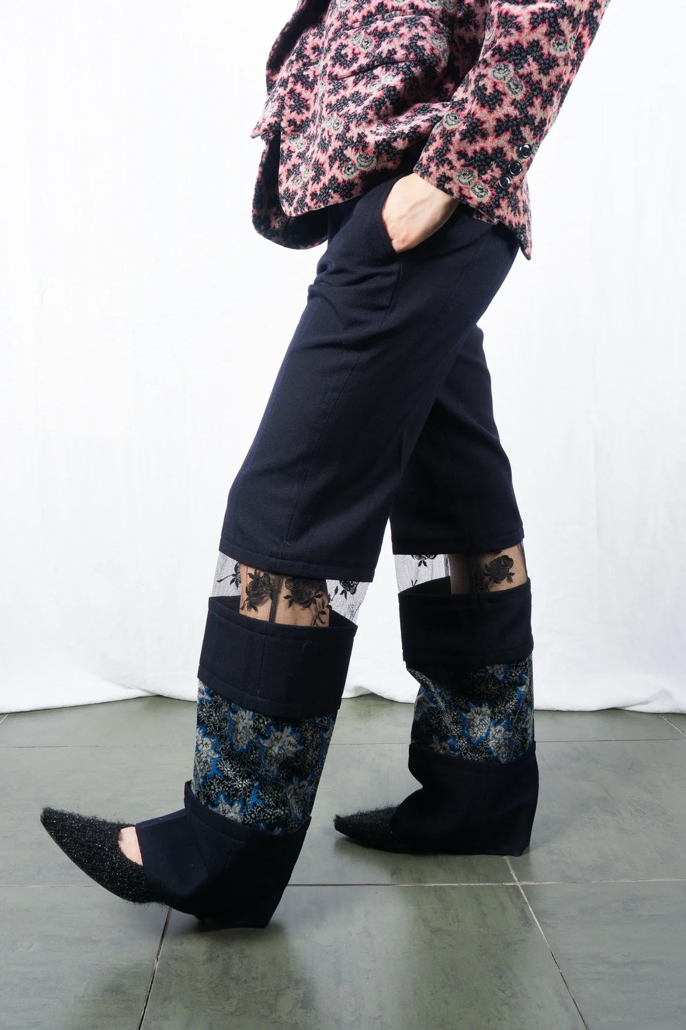 Comme des garçons a/w 2001 floral velvet pants