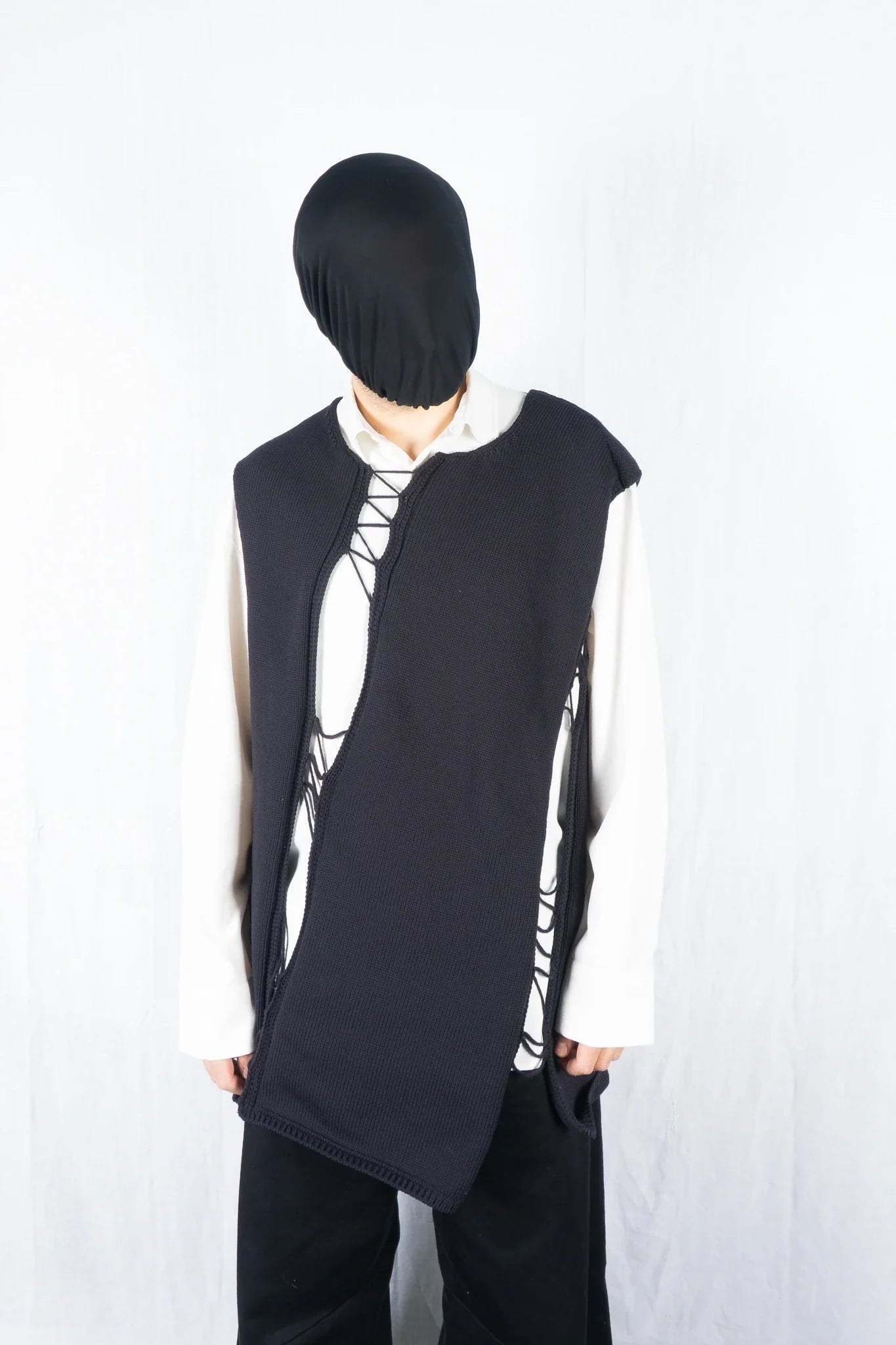 Comme des garçons homme plus s/s 2022 sleeveless sweater