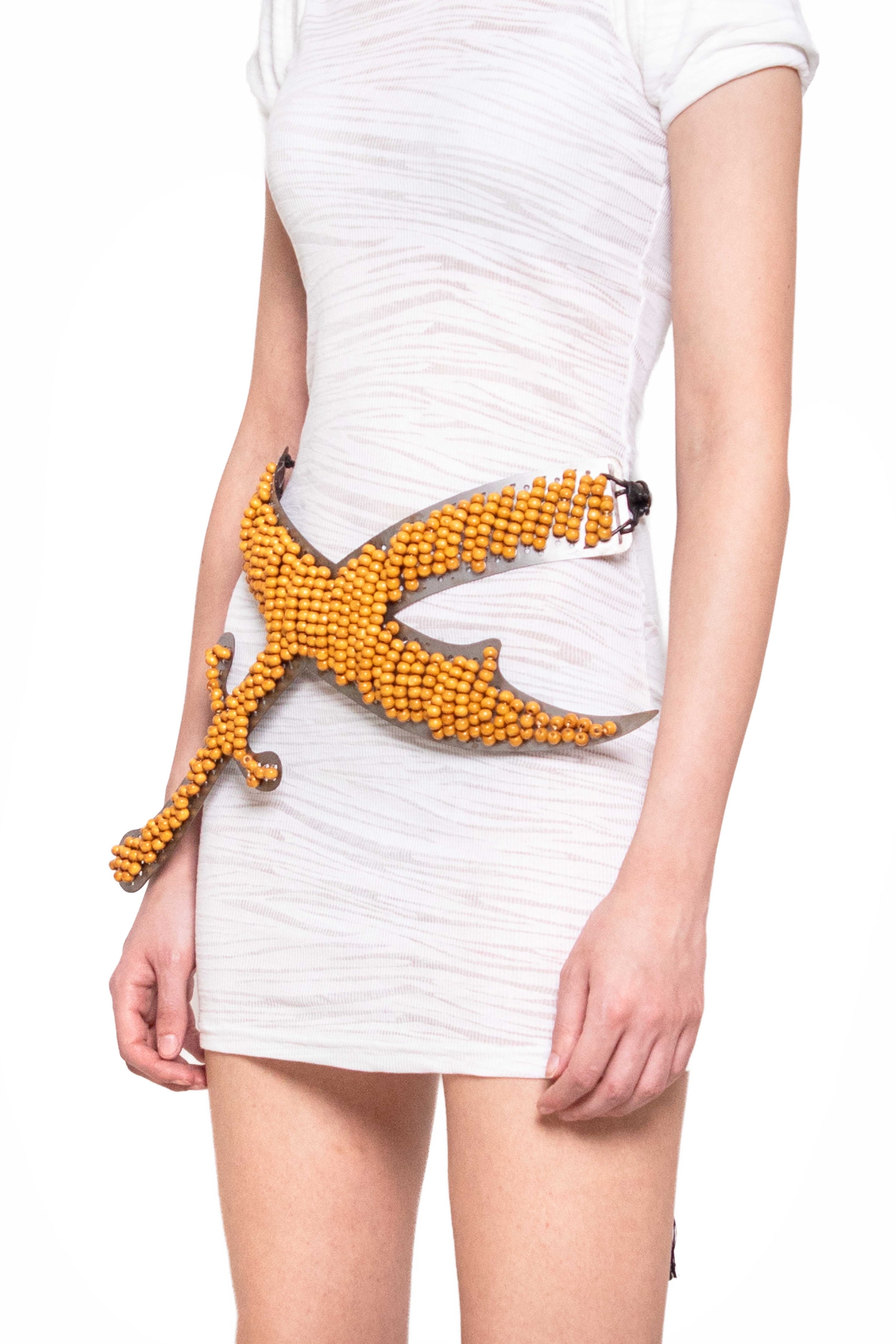 Saifak metal & wood beads belt