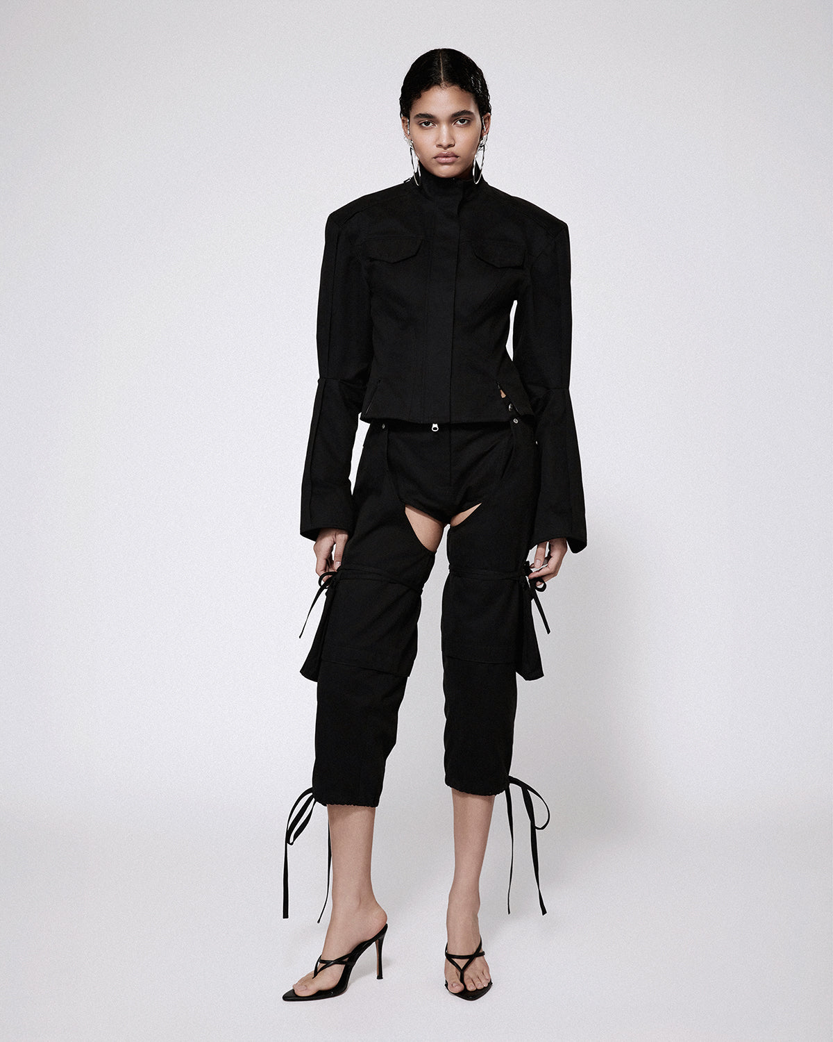 Bella chap capris cargo black