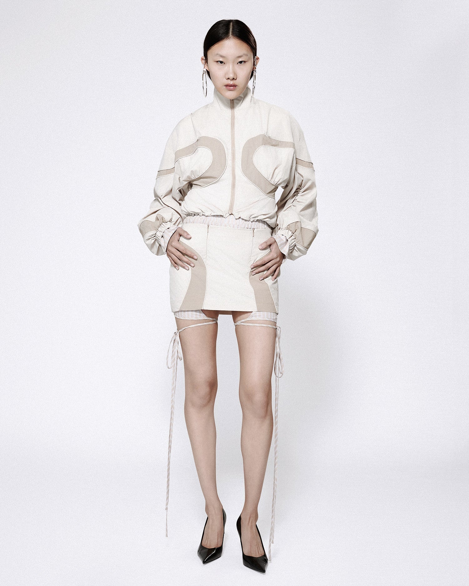 Miami chap skirt sand