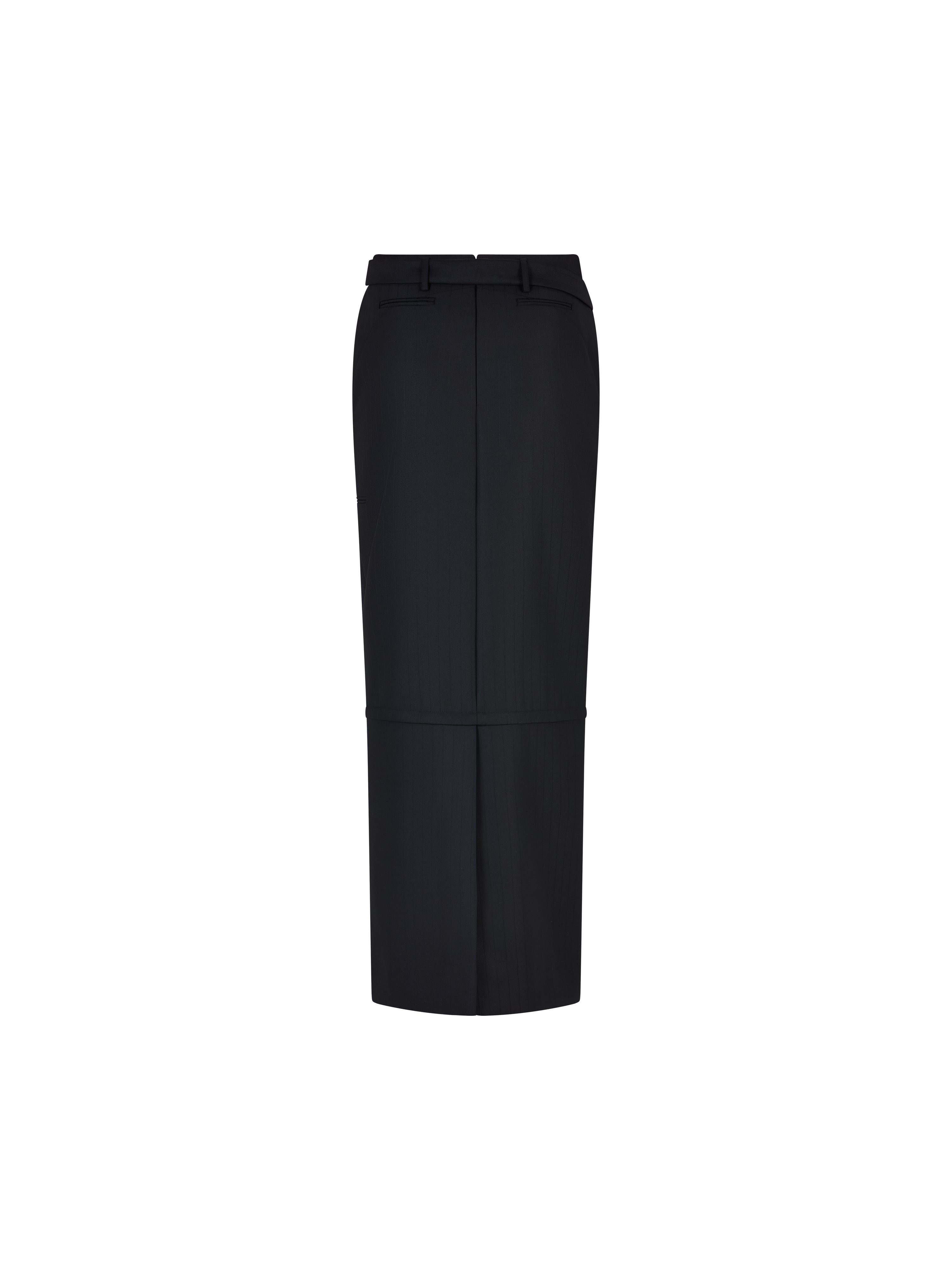 The metro skirt black