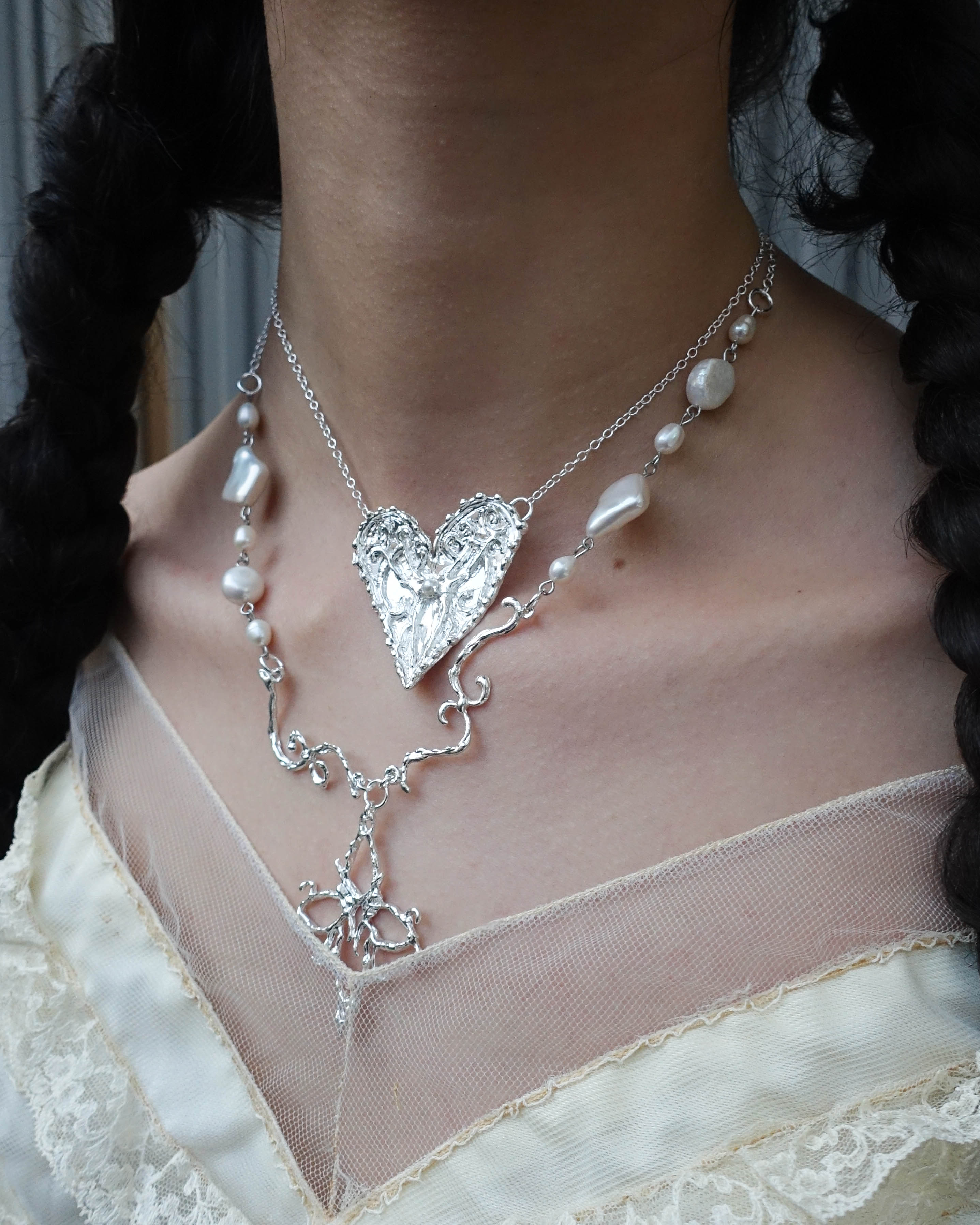 Maidenheart pendant