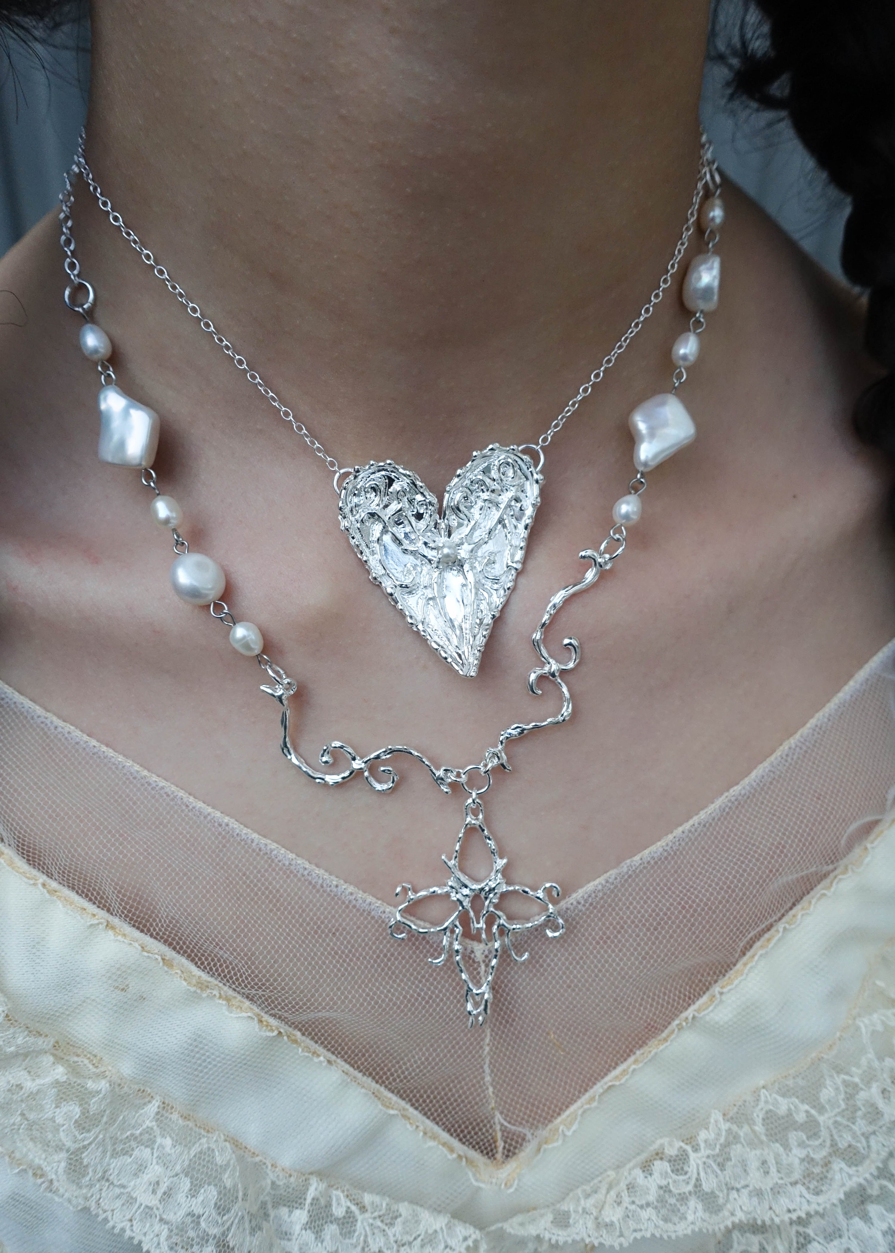 Maidenheart pendant