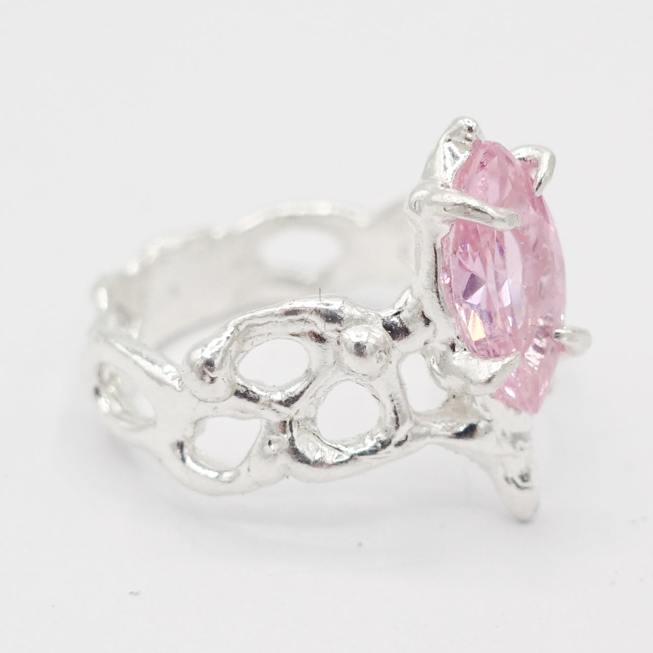 Daphne ring pink