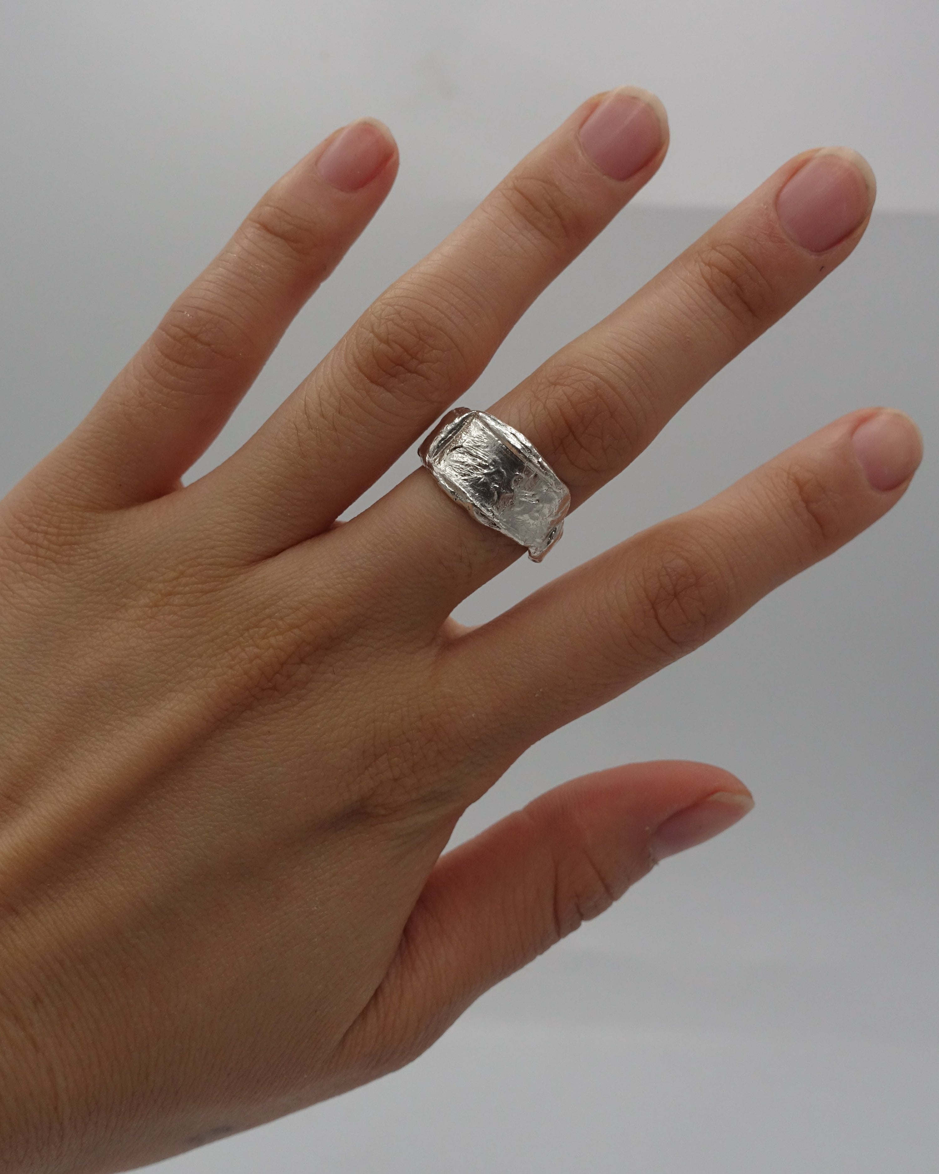 Ruins ring