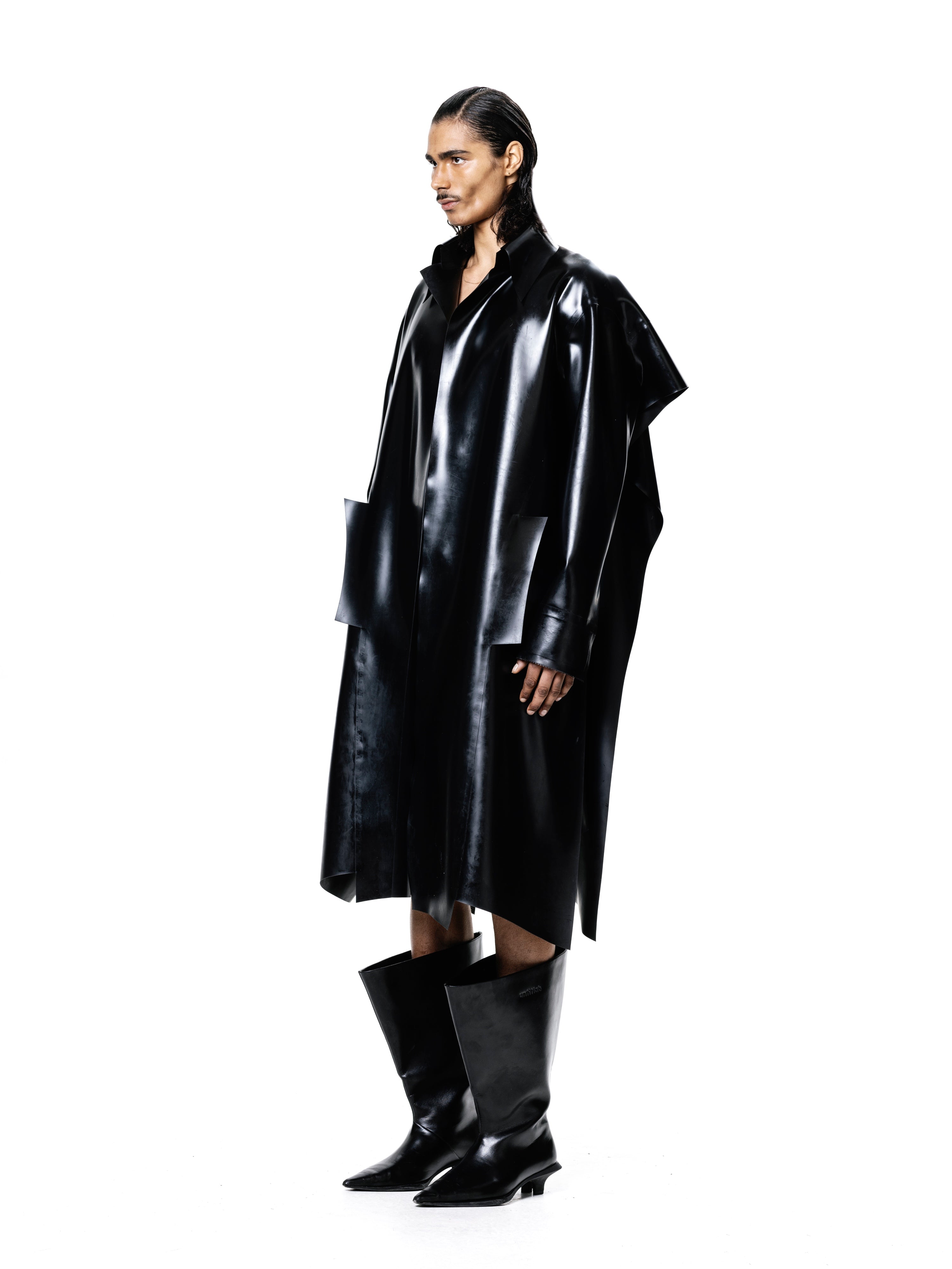 Black cape coat | unisex | harri exclusive