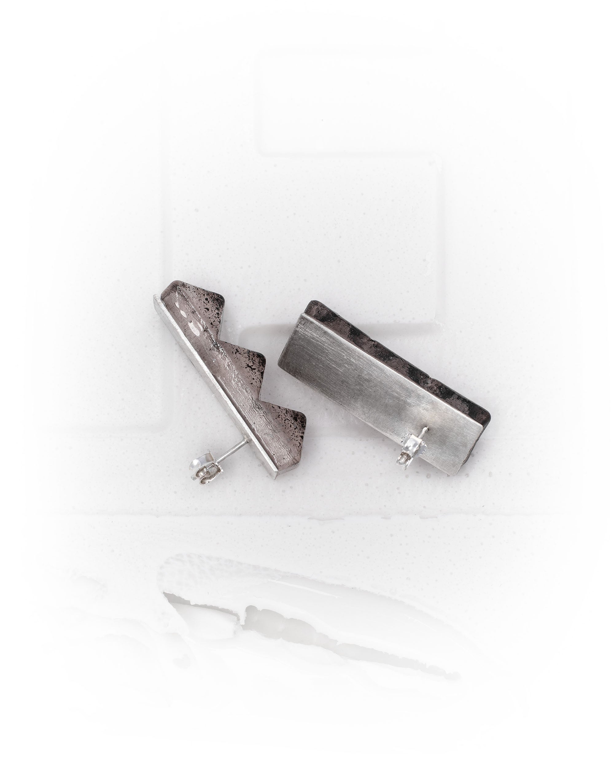 Stained block earrings