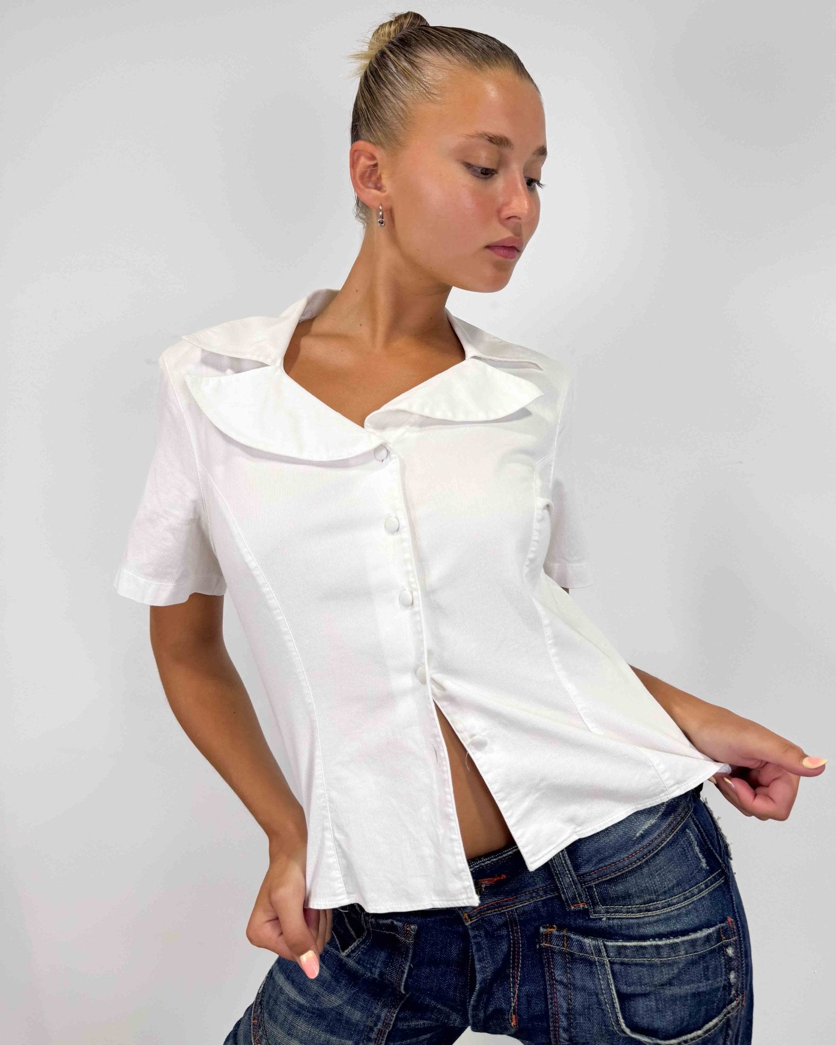 The dessara top by anne fontaine