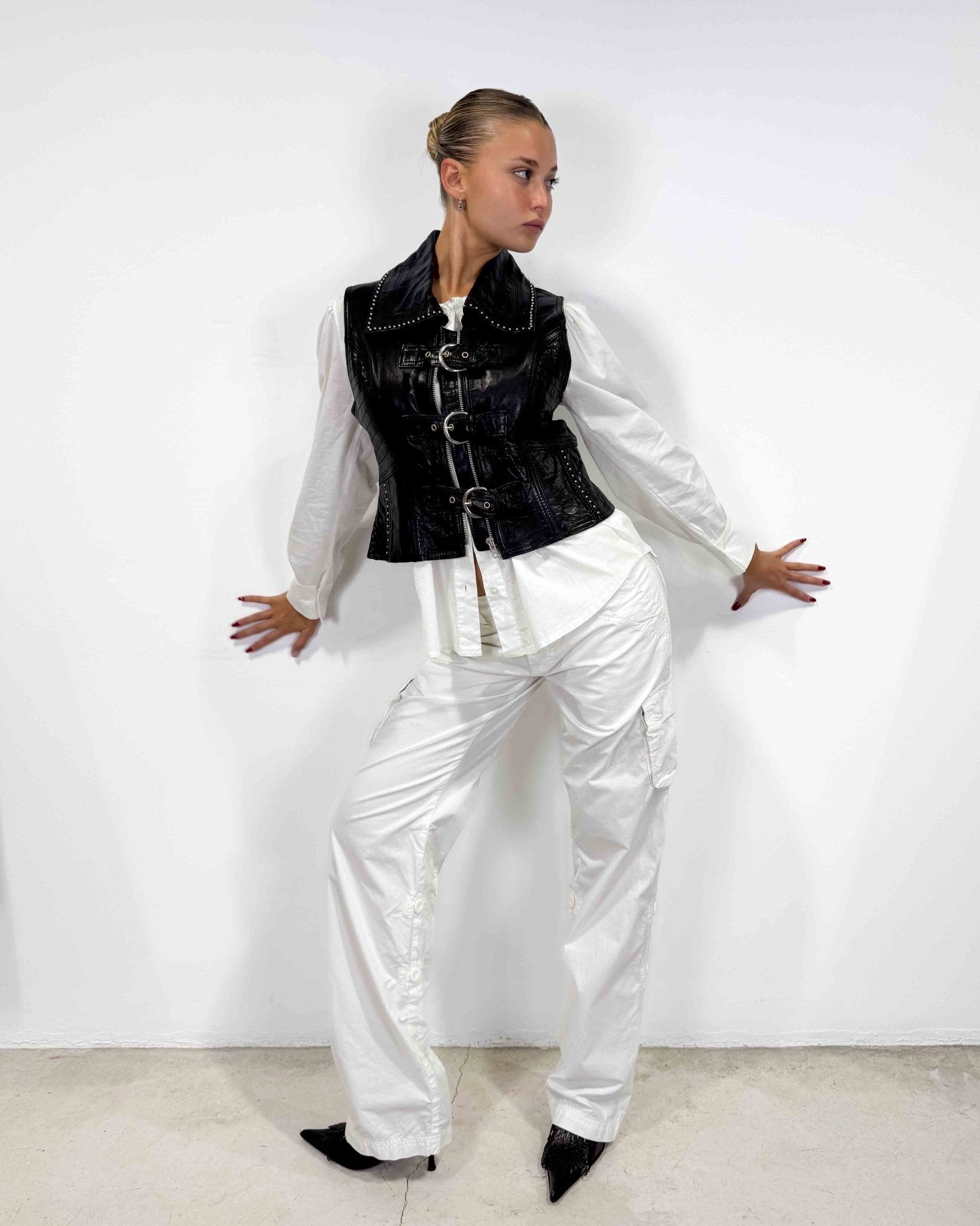 The emi leather vest