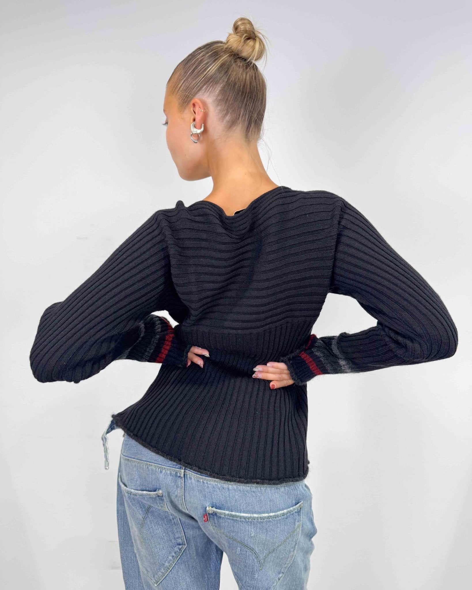 The fianny knit