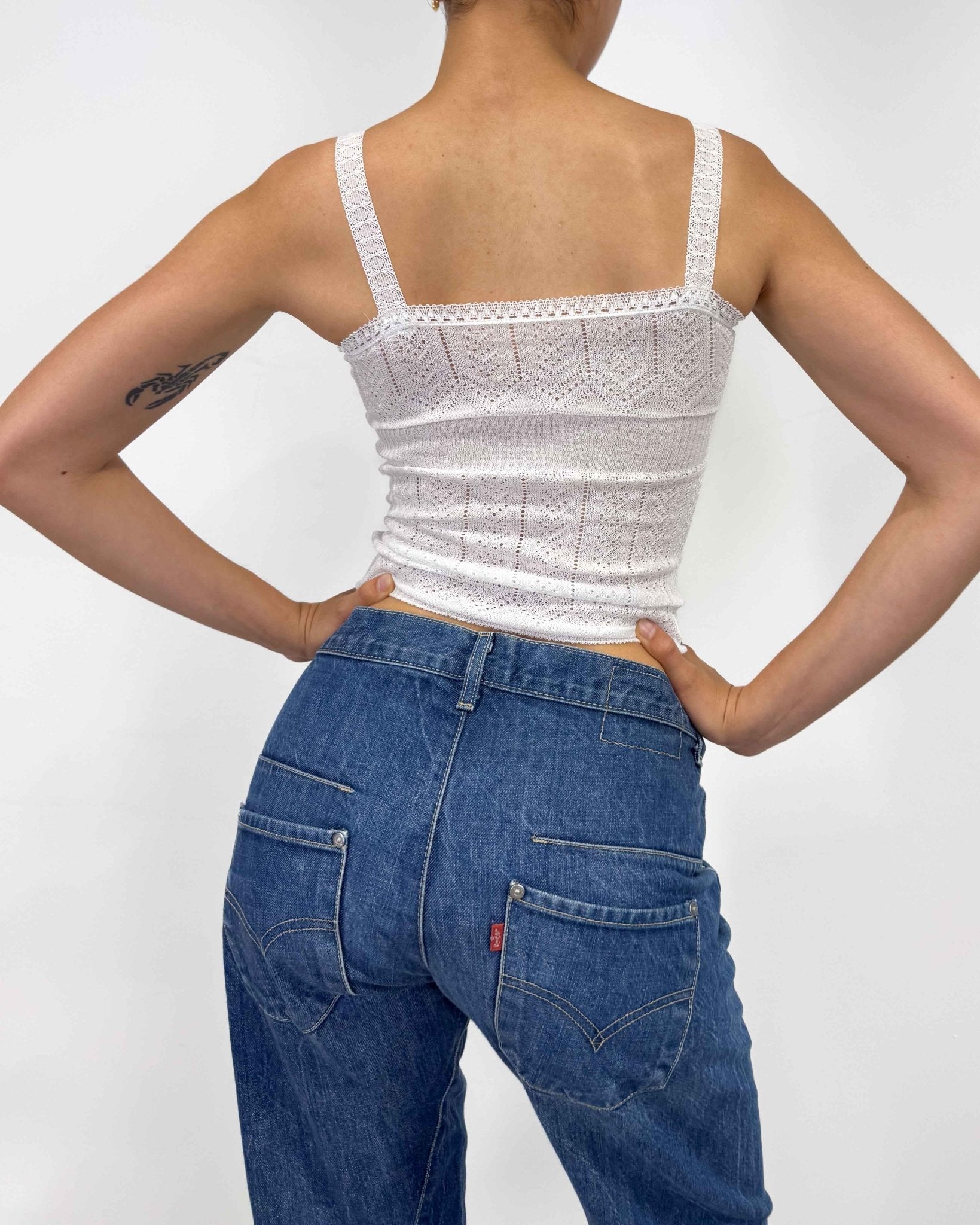 The gill top
