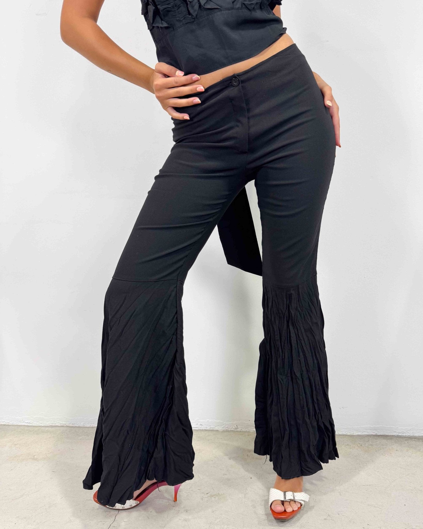 The laira pants