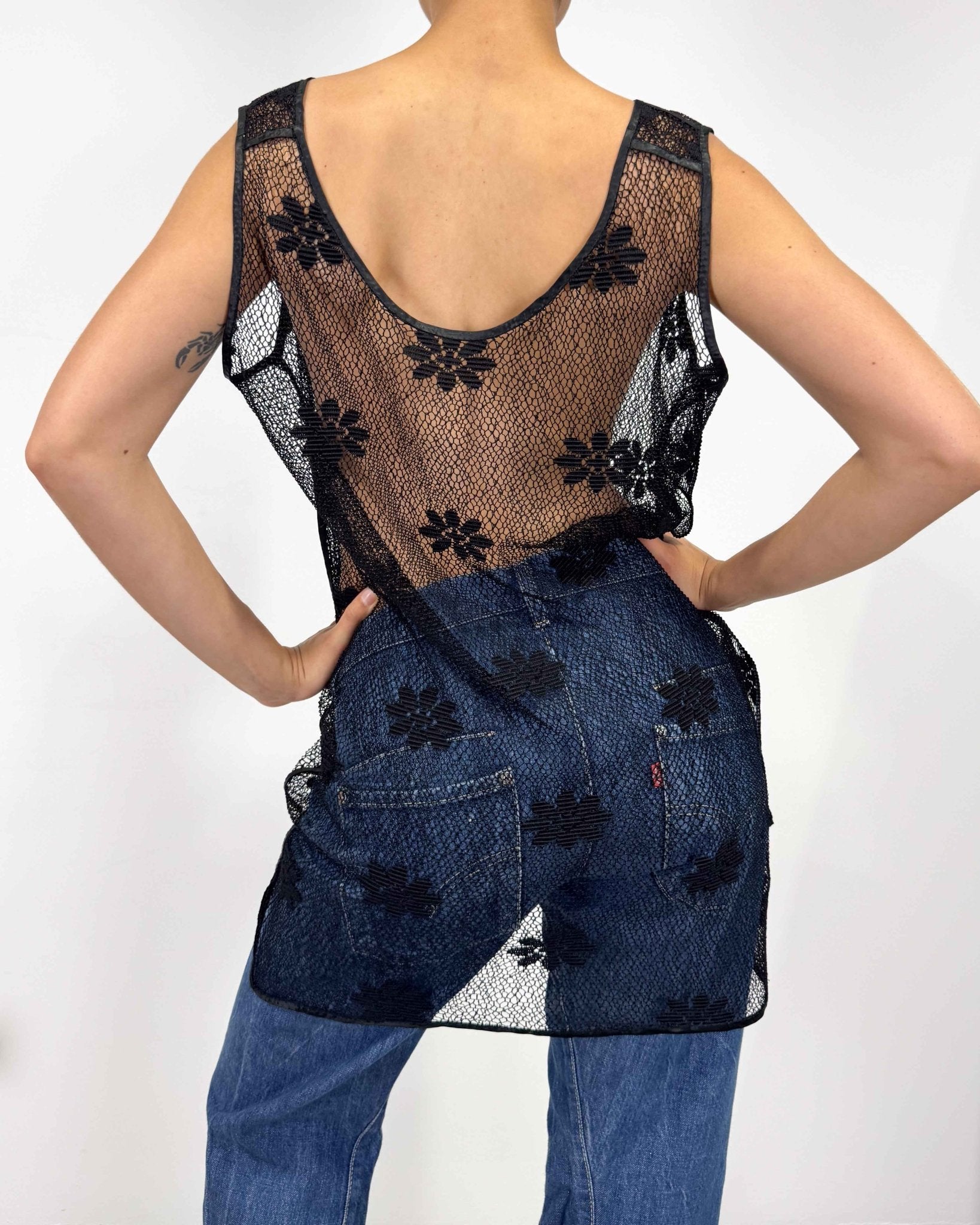The lilith top