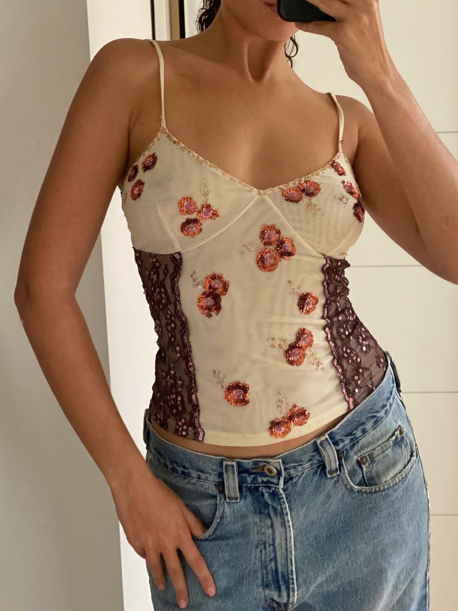 The lueur d'ivoire top