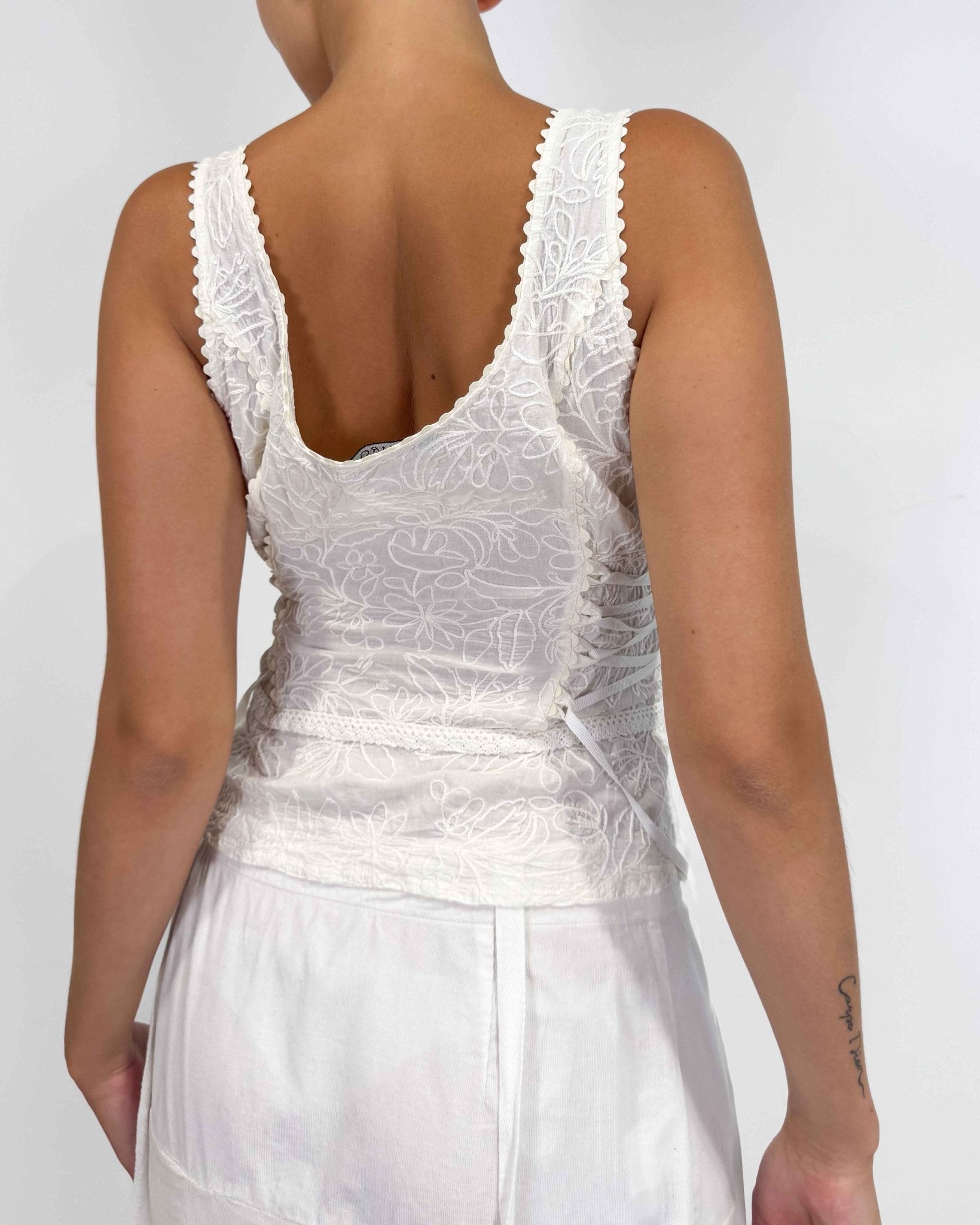 The melissa top
