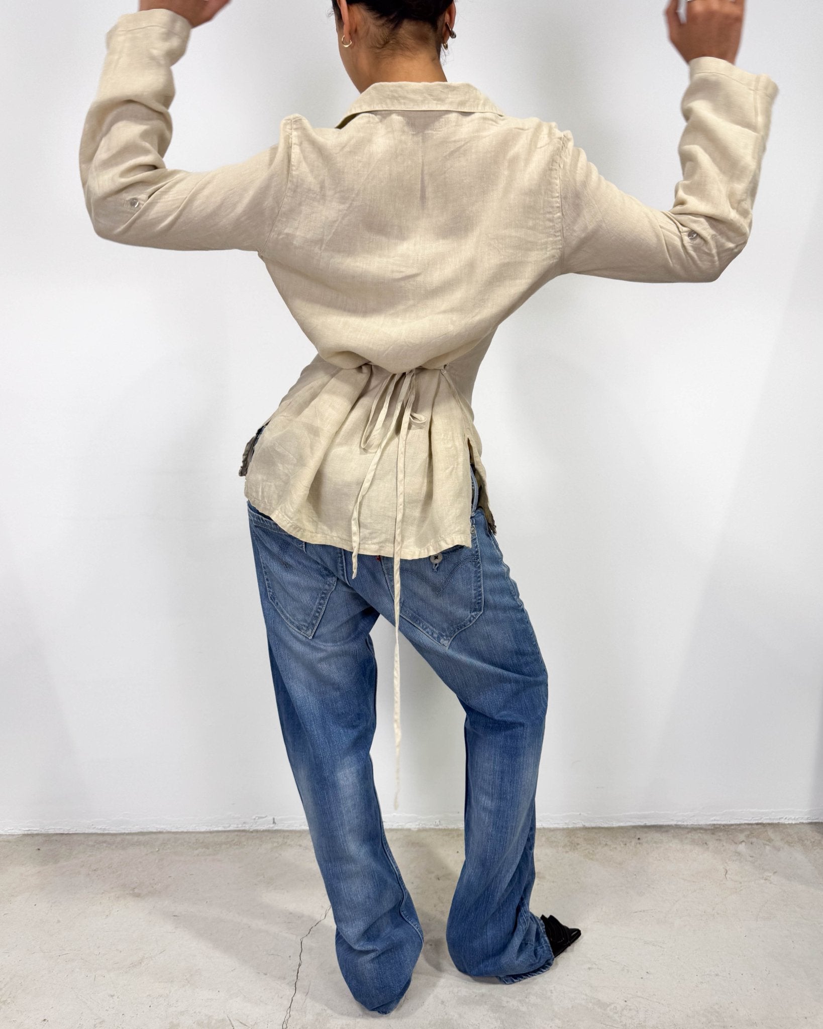 The nia top