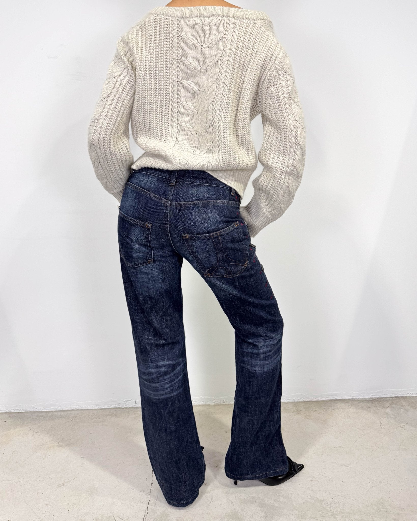 The niamh cardigan