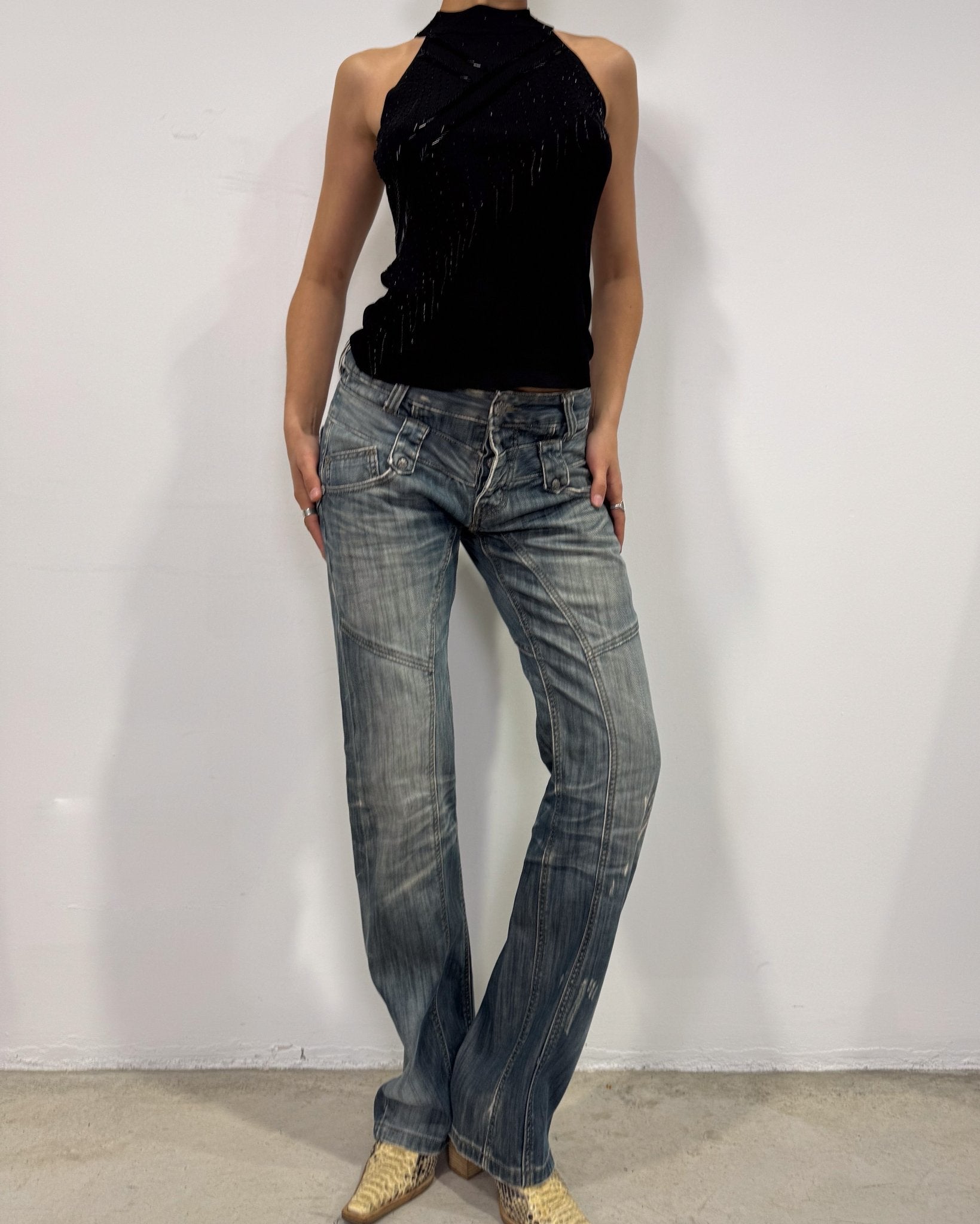 The pilar top