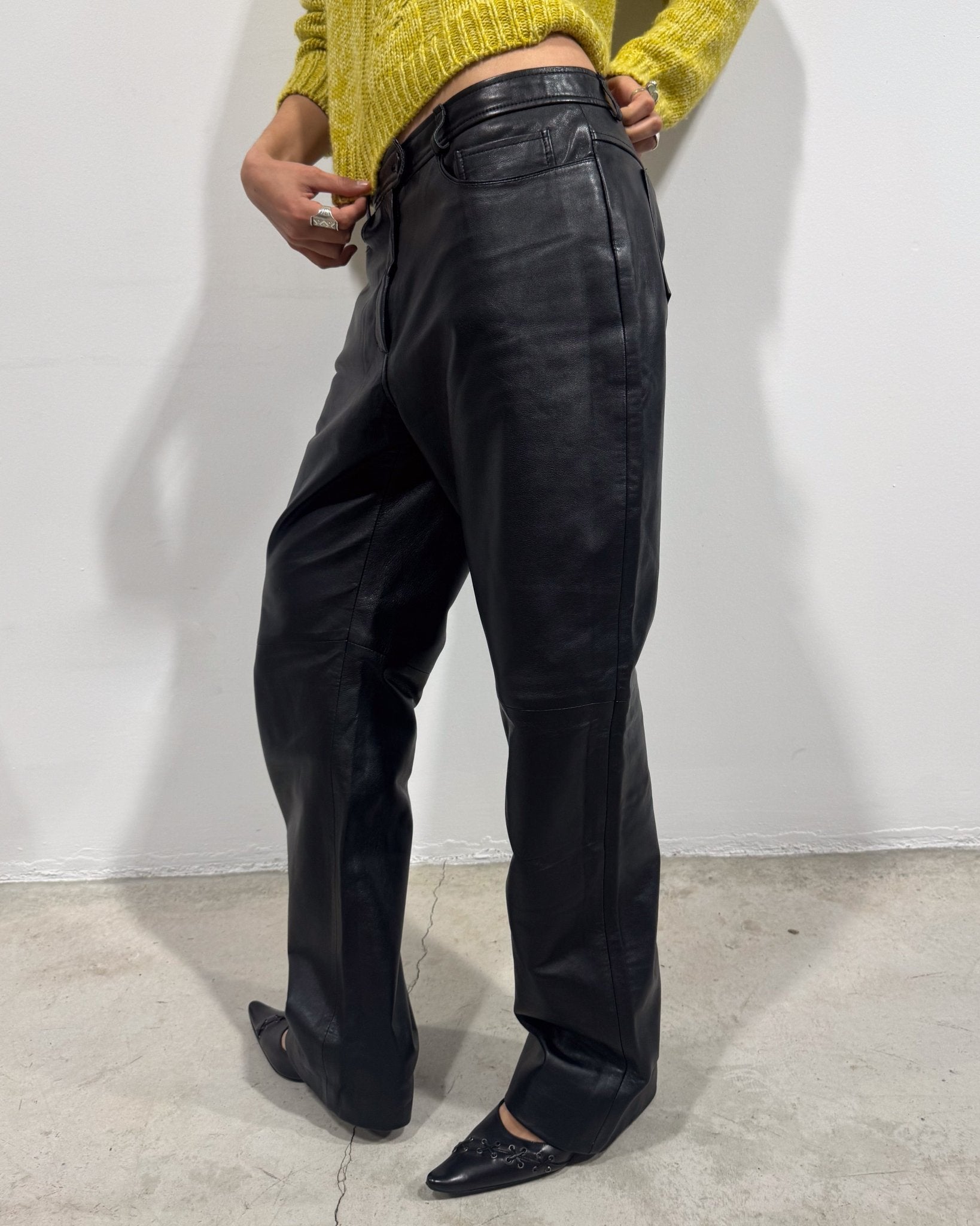 The sivan leather pants