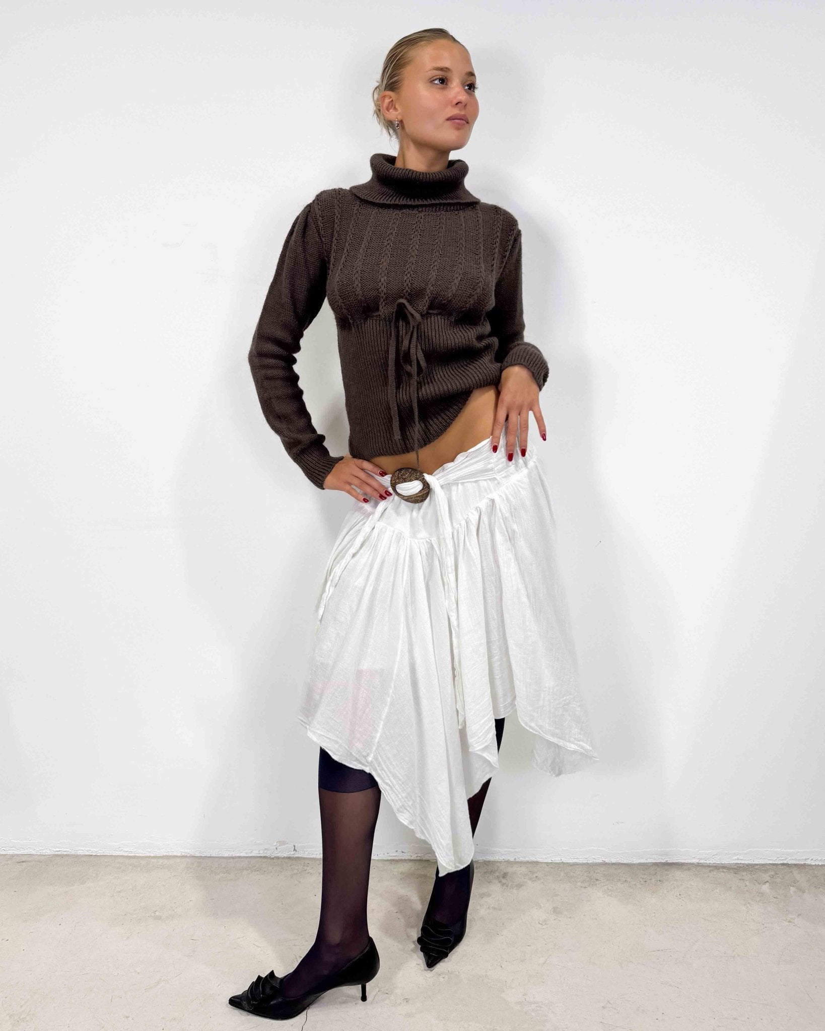 The tea skirt