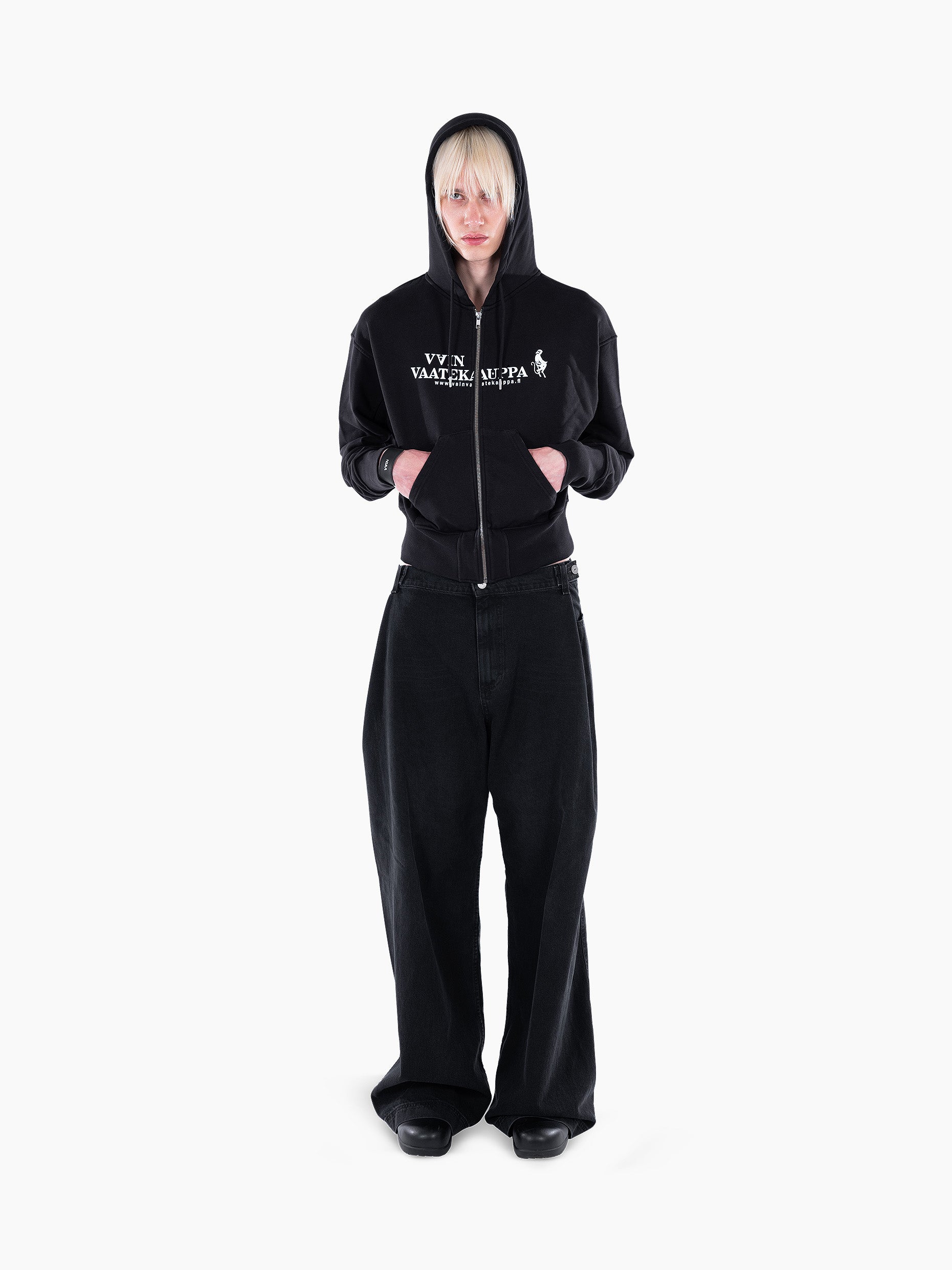 Vain vaatekauppa zip hoodie