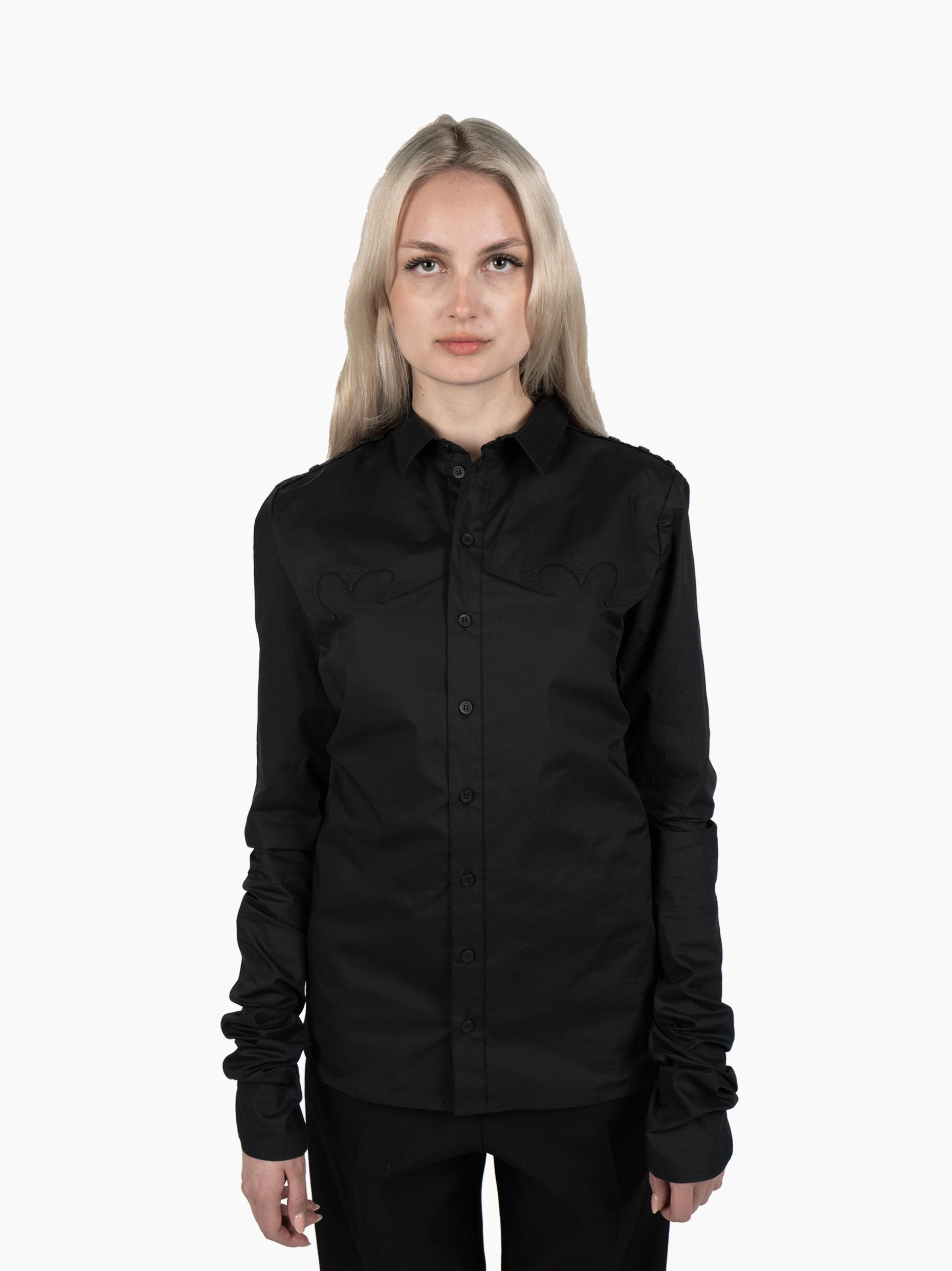 Vain black dress shirt