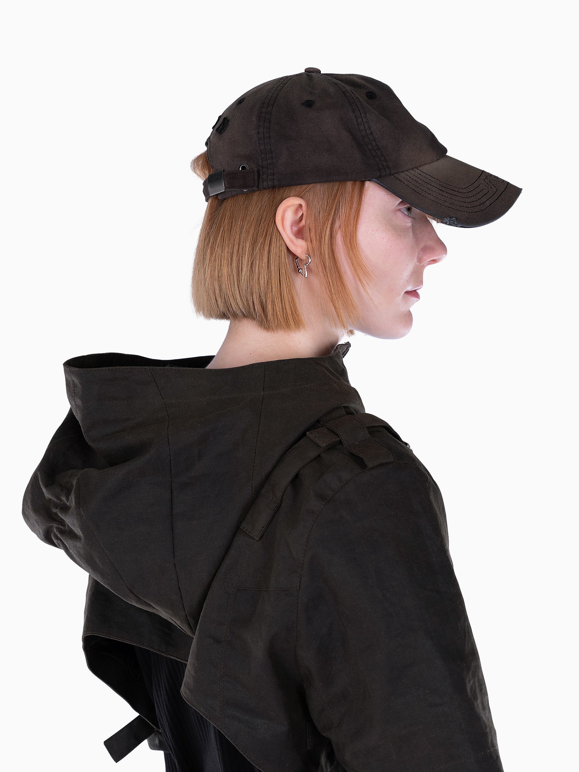 Vain <3 cap dusty black