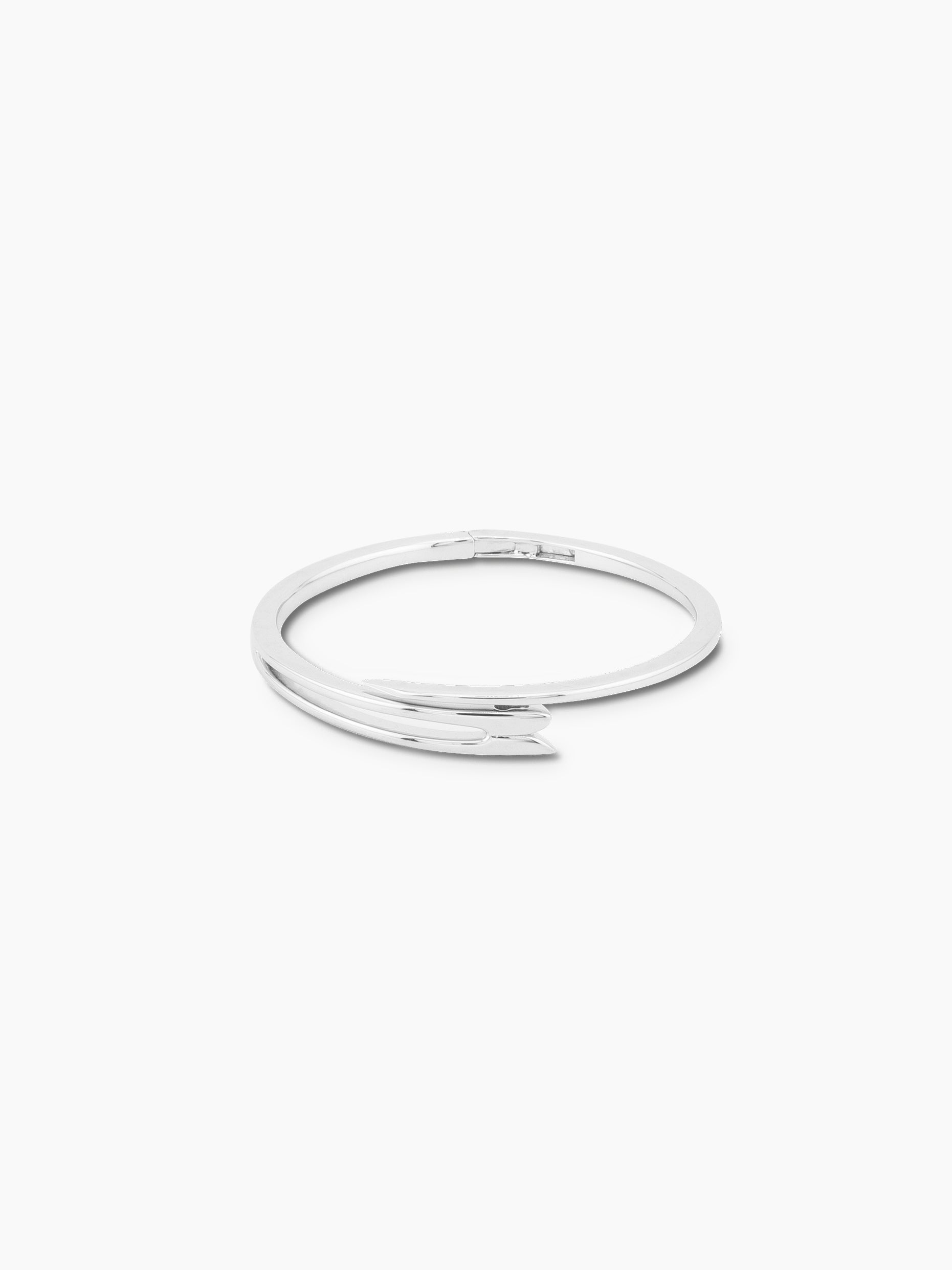 Vain needle bracelet